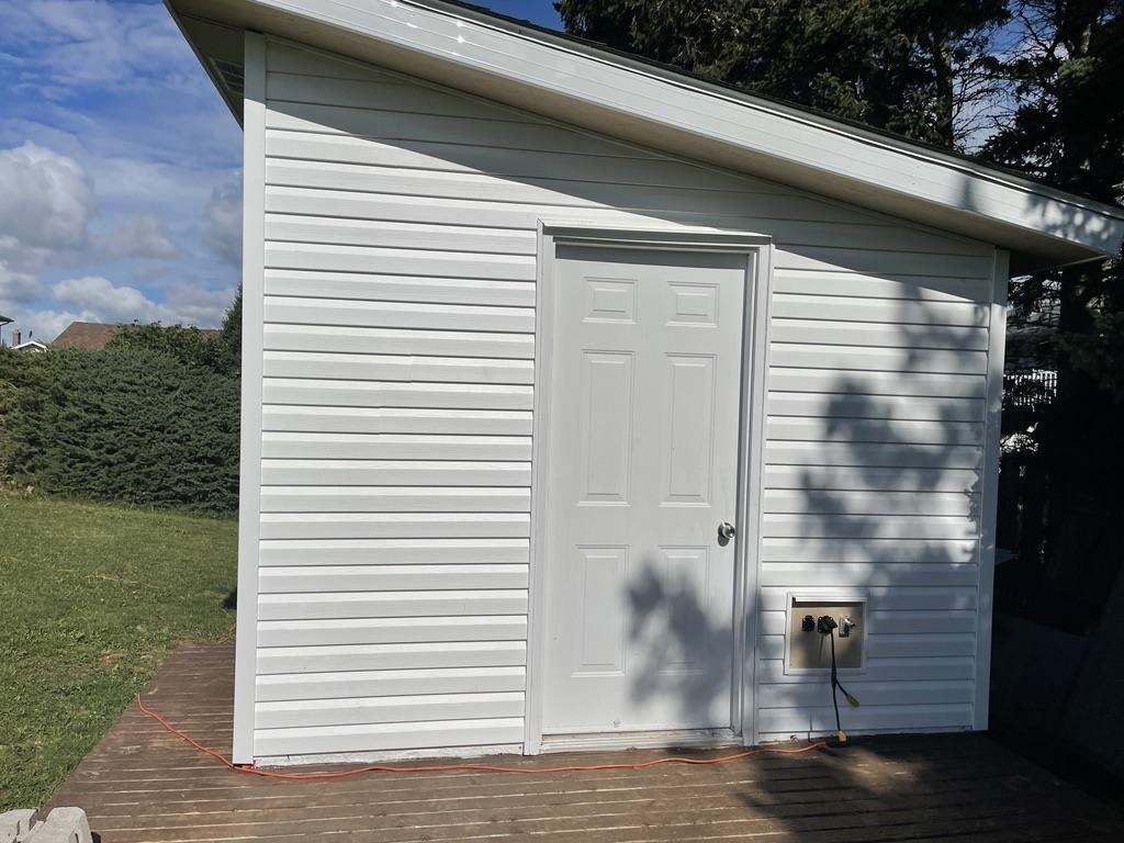 STRATFORD, Prince Edward Island, C1B 2H3, CA, 4 Bedrooms Bedrooms, ,2 BathroomsBathrooms,Residential,For Sale,1885210