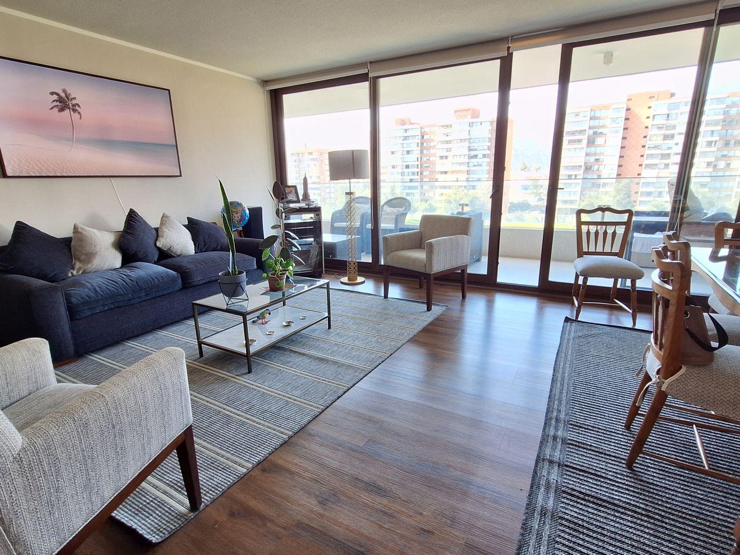 Lo Barnechea, Chile, 3 Bedrooms Bedrooms, ,3 BathroomsBathrooms,Residential,For Sale,1948551