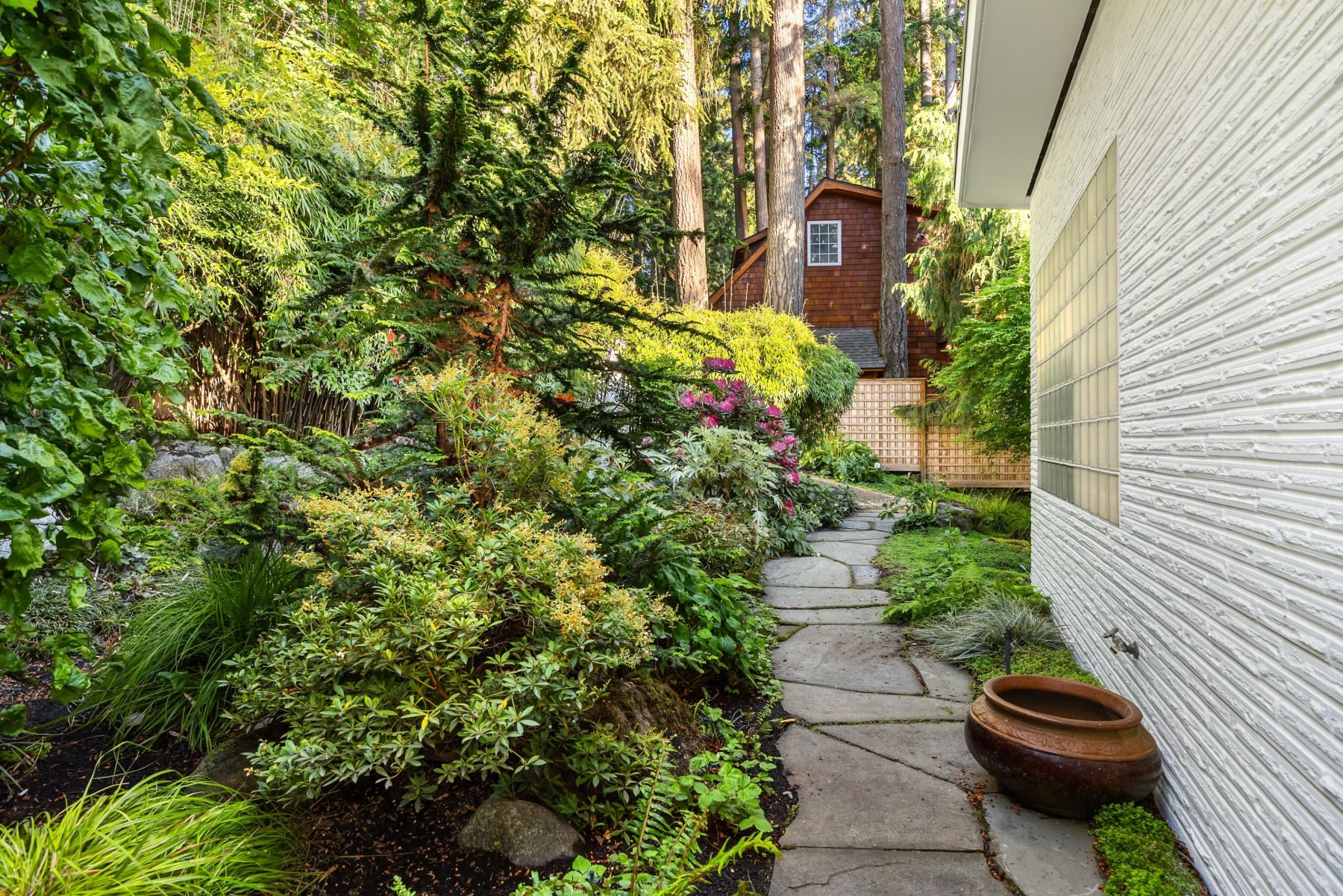  9453 Olympus Beach Rd NE, Bainbridge Island, WA 98110 - 物件實景