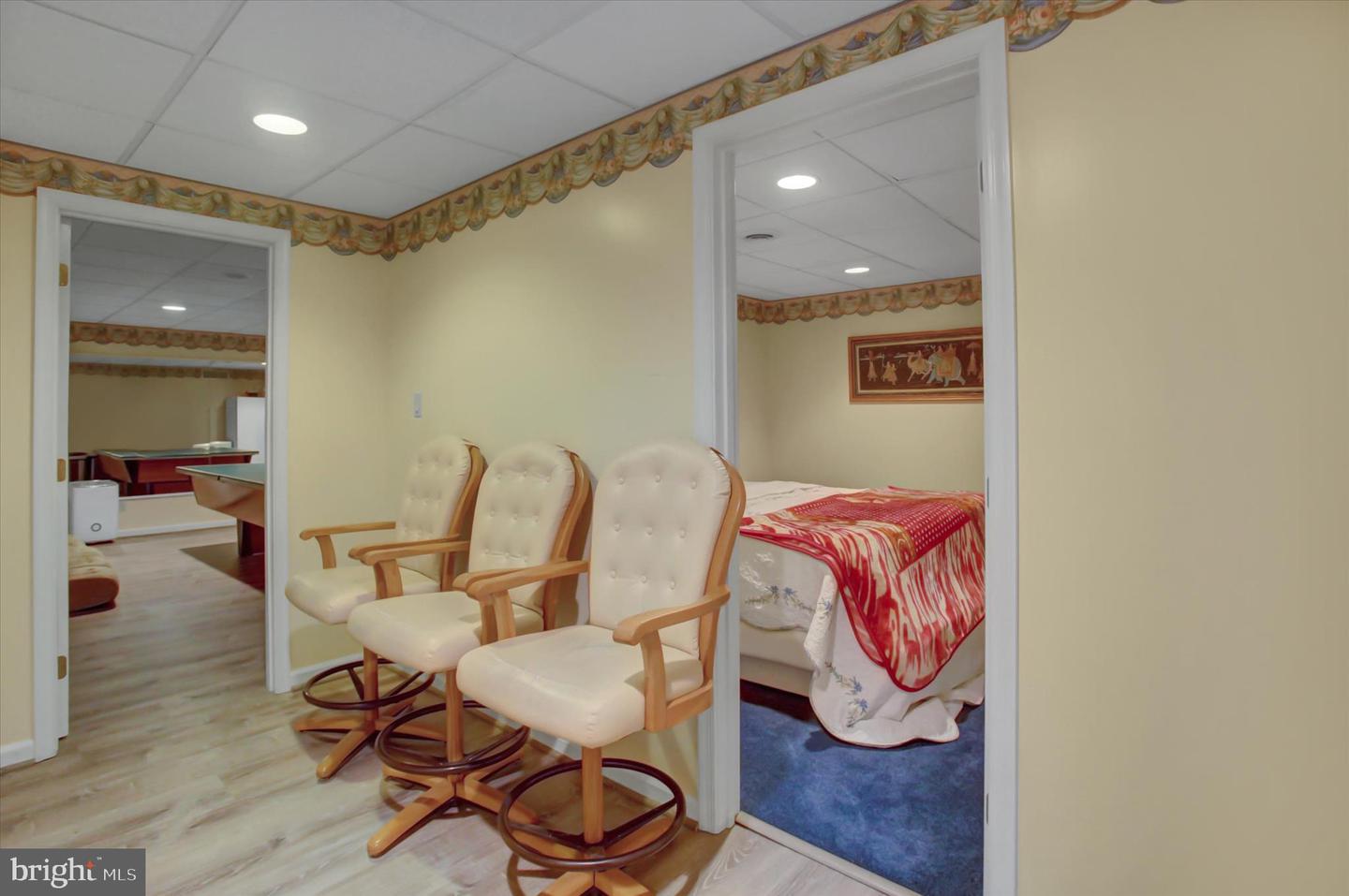 Chambersburg, Pennsylvania, 17202, United States, 5 Bedrooms Bedrooms, ,6 BathroomsBathrooms,Residential,For Sale,1989609