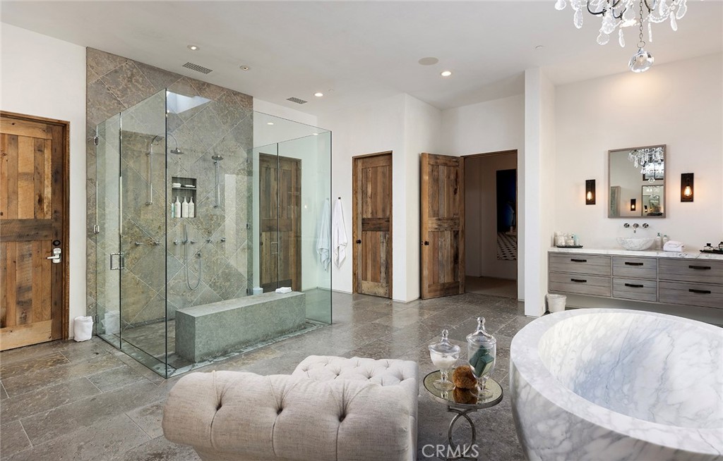 Indian Wells, California, 92210, United States, 5 Bedrooms Bedrooms, ,7 BathroomsBathrooms,Residential,For Sale,2001753