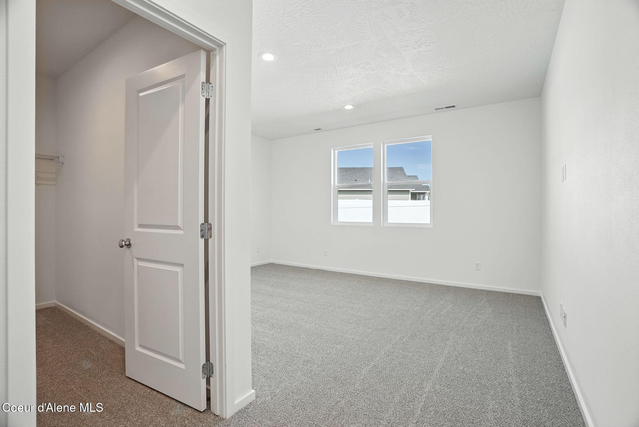 Post Falls, Idaho, 83854, United States, 3 Bedrooms Bedrooms, ,Residential,For Sale,1988567