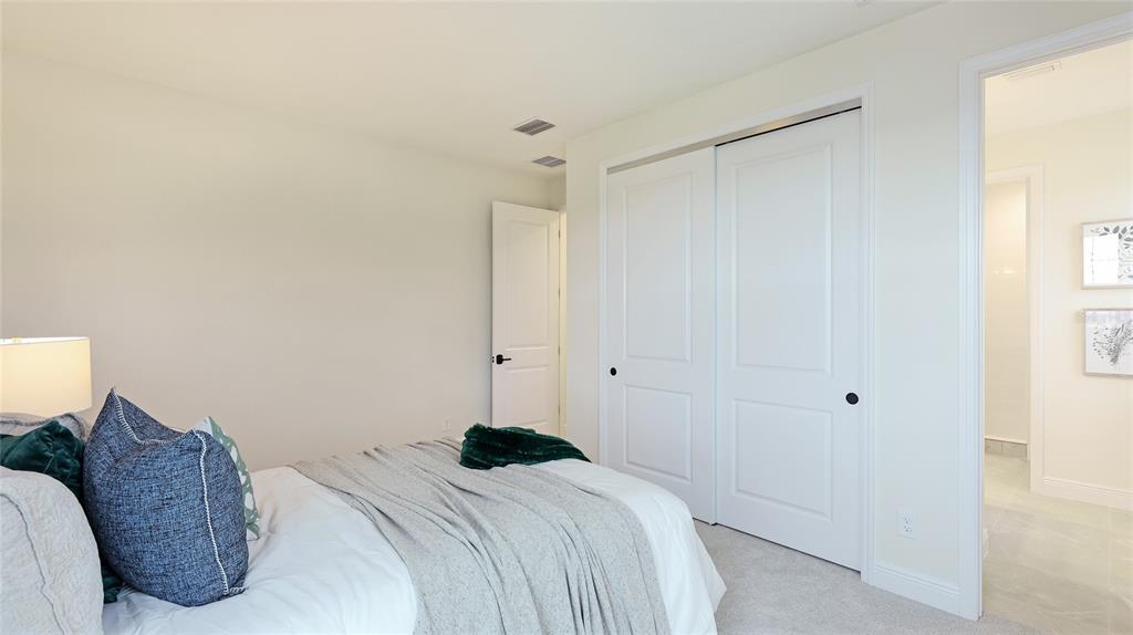 Sarasota, Florida, 34240, United States, 4 Bedrooms Bedrooms, ,4 BathroomsBathrooms,Residential,For Sale,1987779