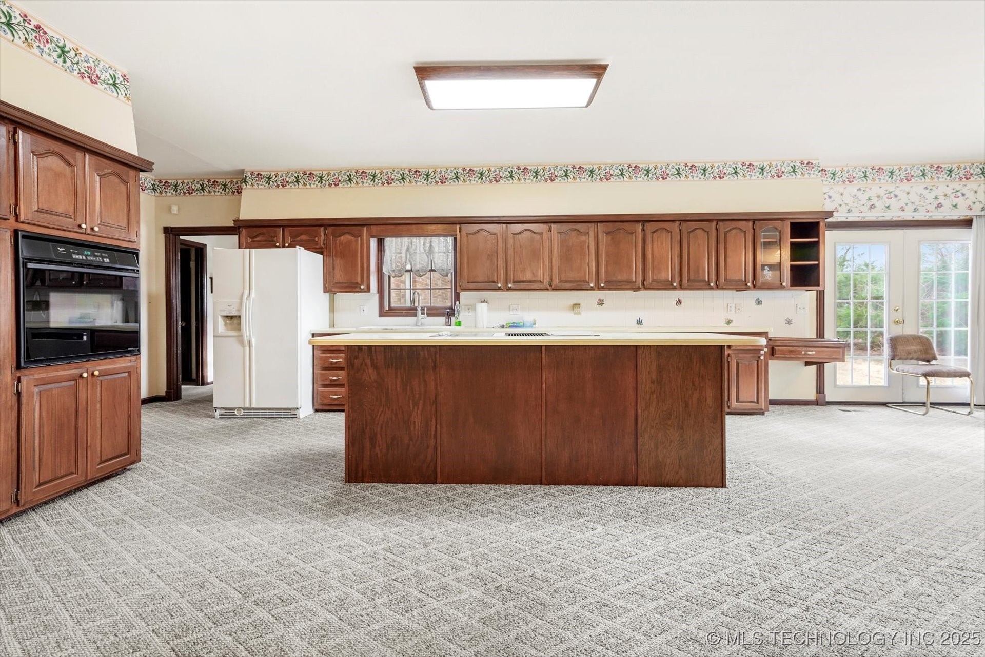 Jenks, Oklahoma, 74037, United States, 4 Bedrooms Bedrooms, ,5 BathroomsBathrooms,Residential,For Sale,1840123
