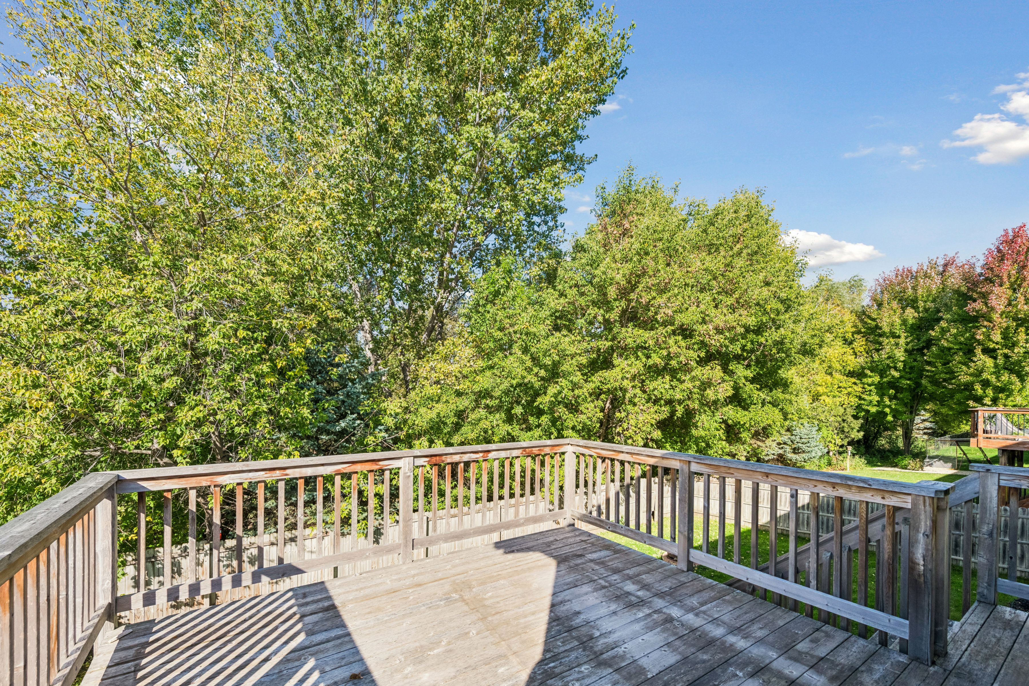  Refreshed Home in Lovely Farmington Location - 物件實景