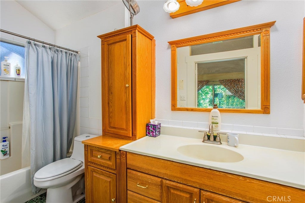 Yucaipa, California, 92399, United States, 3 Bedrooms Bedrooms, ,2 BathroomsBathrooms,Residential,For Sale,1980603