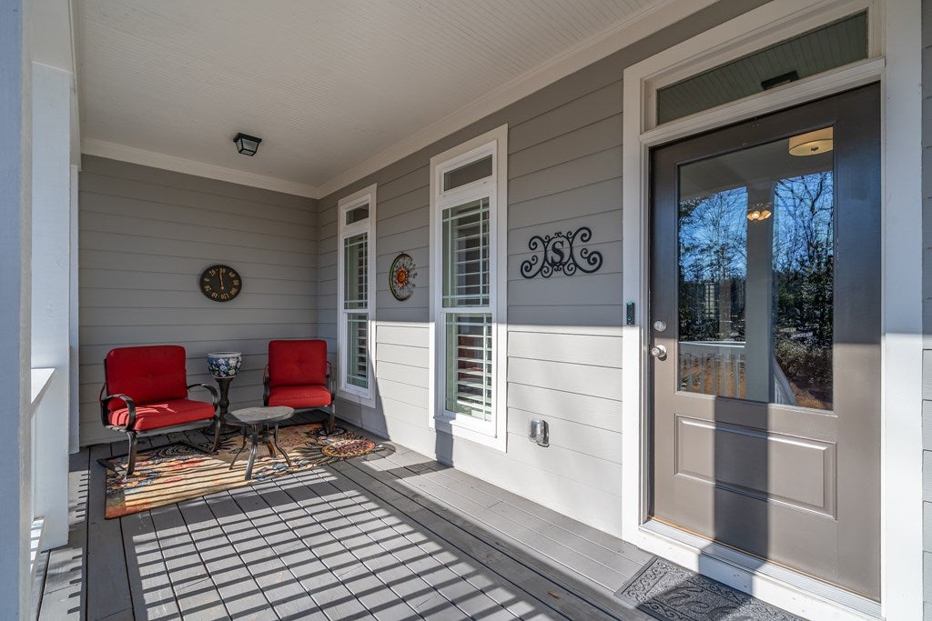 Ellijay, Georgia, 30536, United States, 3 Bedrooms Bedrooms, ,2 BathroomsBathrooms,Residential,For Sale,2013391