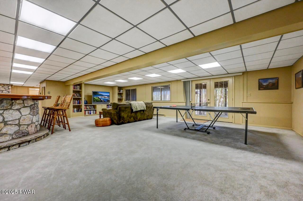 Lords Valley, Pennsylvania, 18428, United States, 5 Bedrooms Bedrooms, ,3 BathroomsBathrooms,Residential,For Sale,1977416