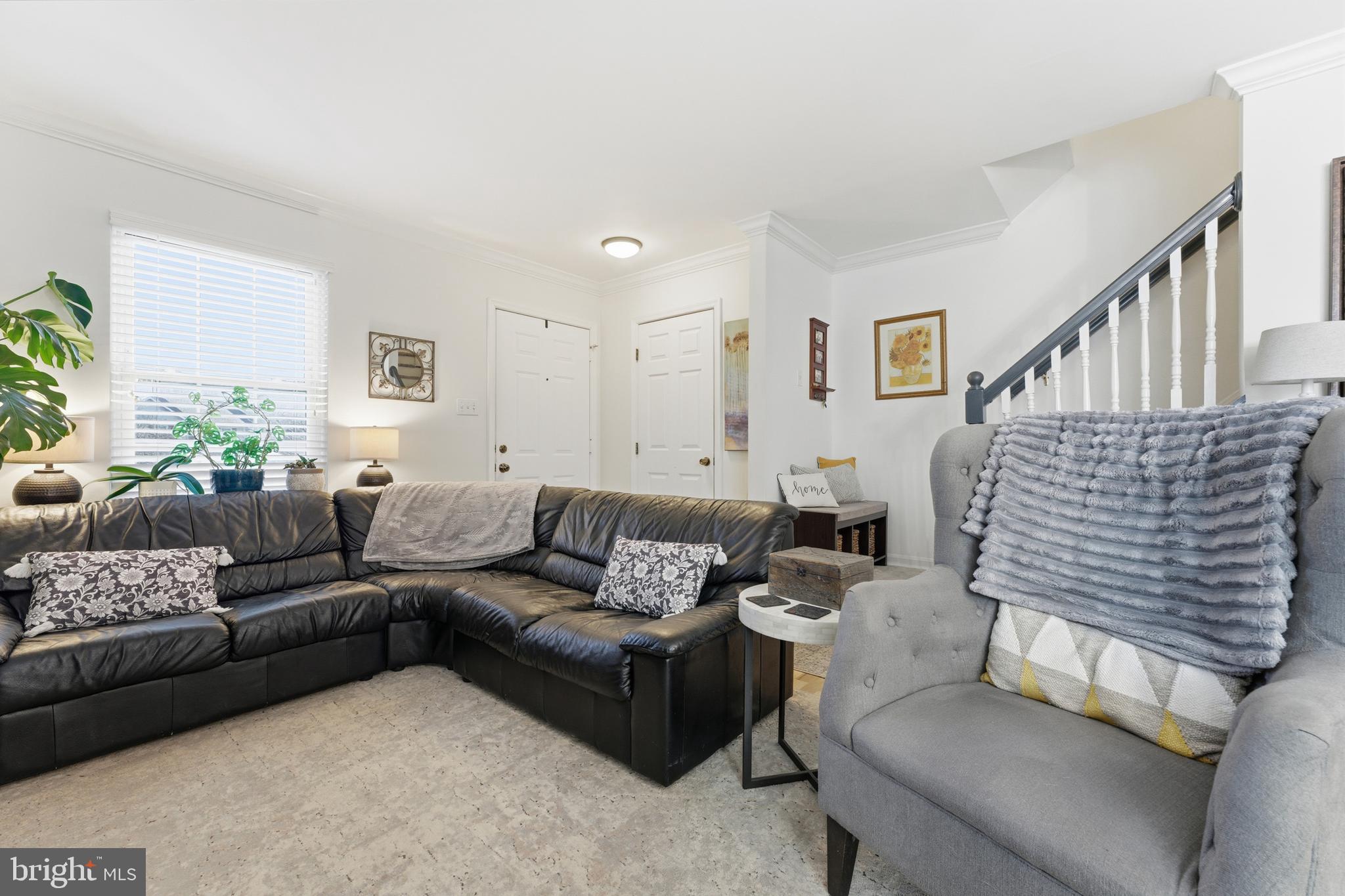 Clifton, Virginia, 20124, United States, 2 Bedrooms Bedrooms, ,3 BathroomsBathrooms,Residential,For Sale,2001572