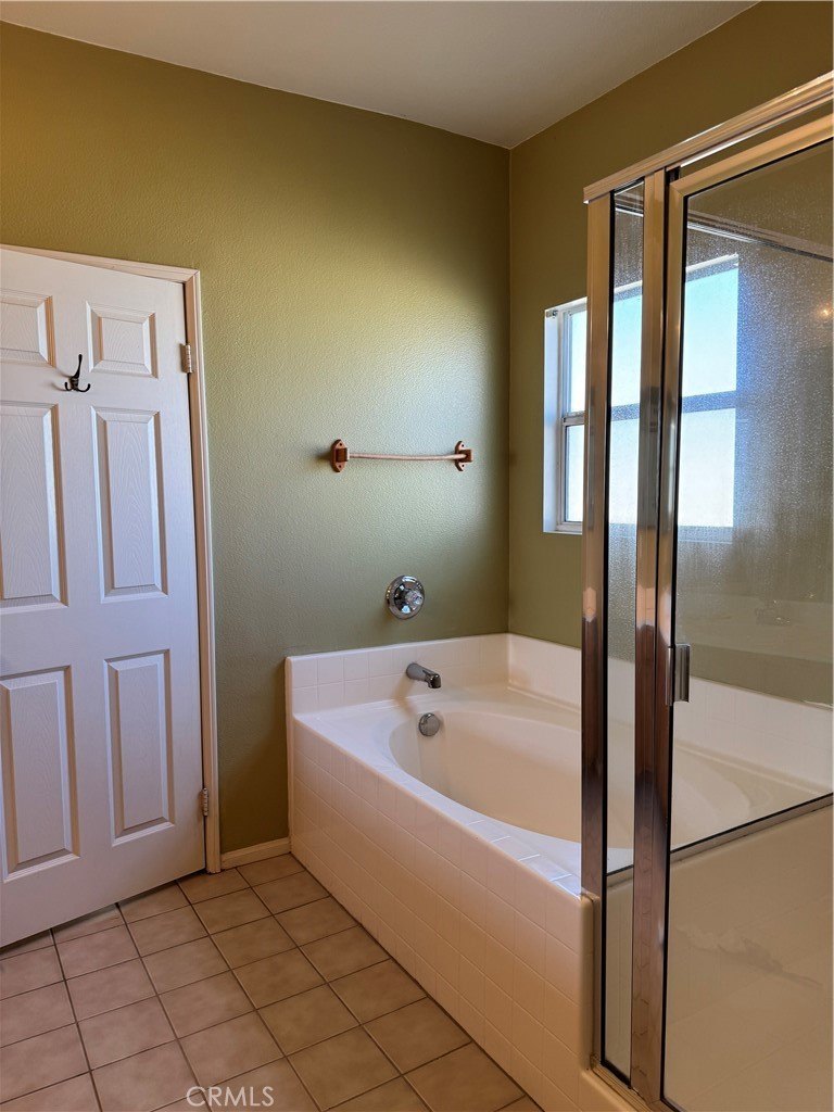 San Bernardino, California, 92407, United States, 3 Bedrooms Bedrooms, ,2 BathroomsBathrooms,Residential,For Sale,1931191