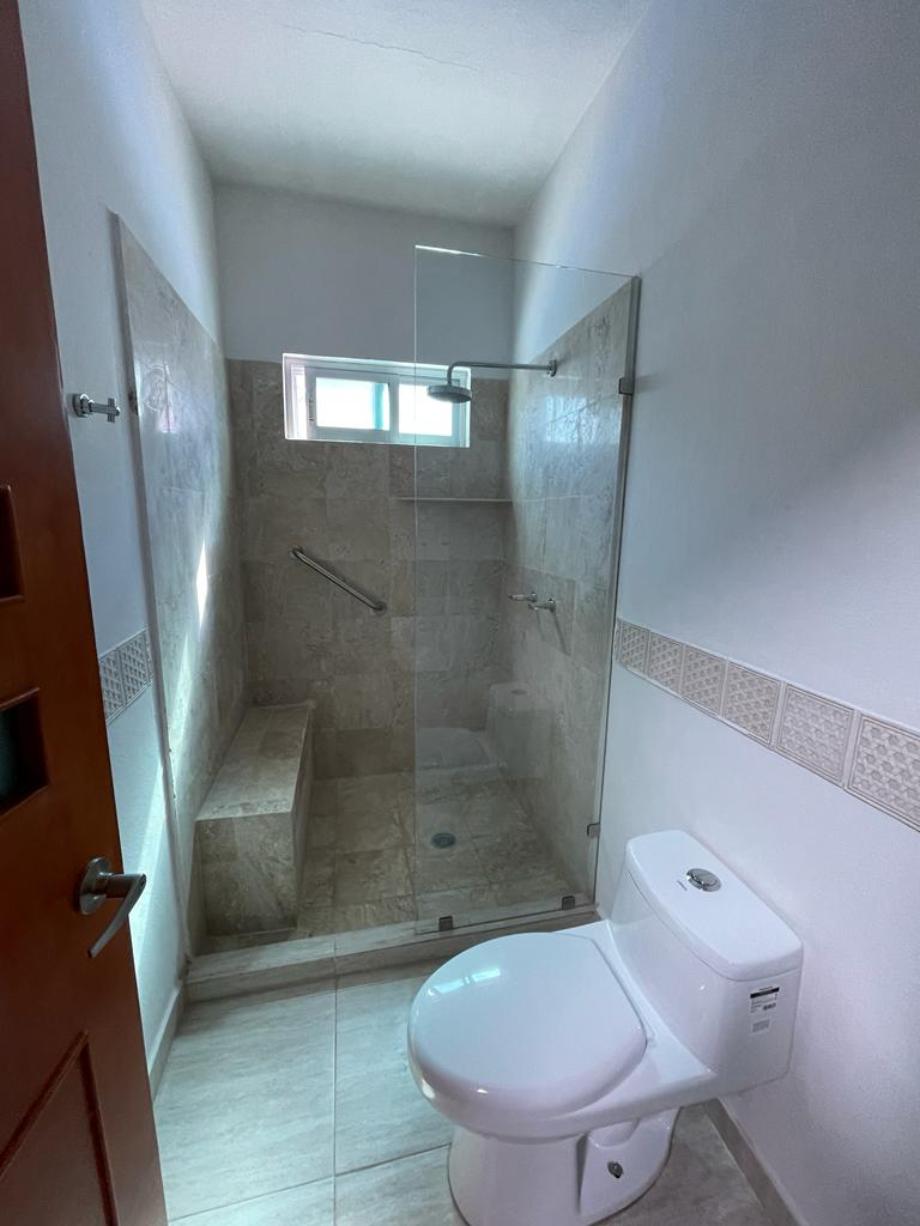 Avellanos, Corregidora, Querétaro, 76904, Mexico, 5 Bedrooms Bedrooms, ,5 BathroomsBathrooms,Residential,For Sale,Avellanos,1620324