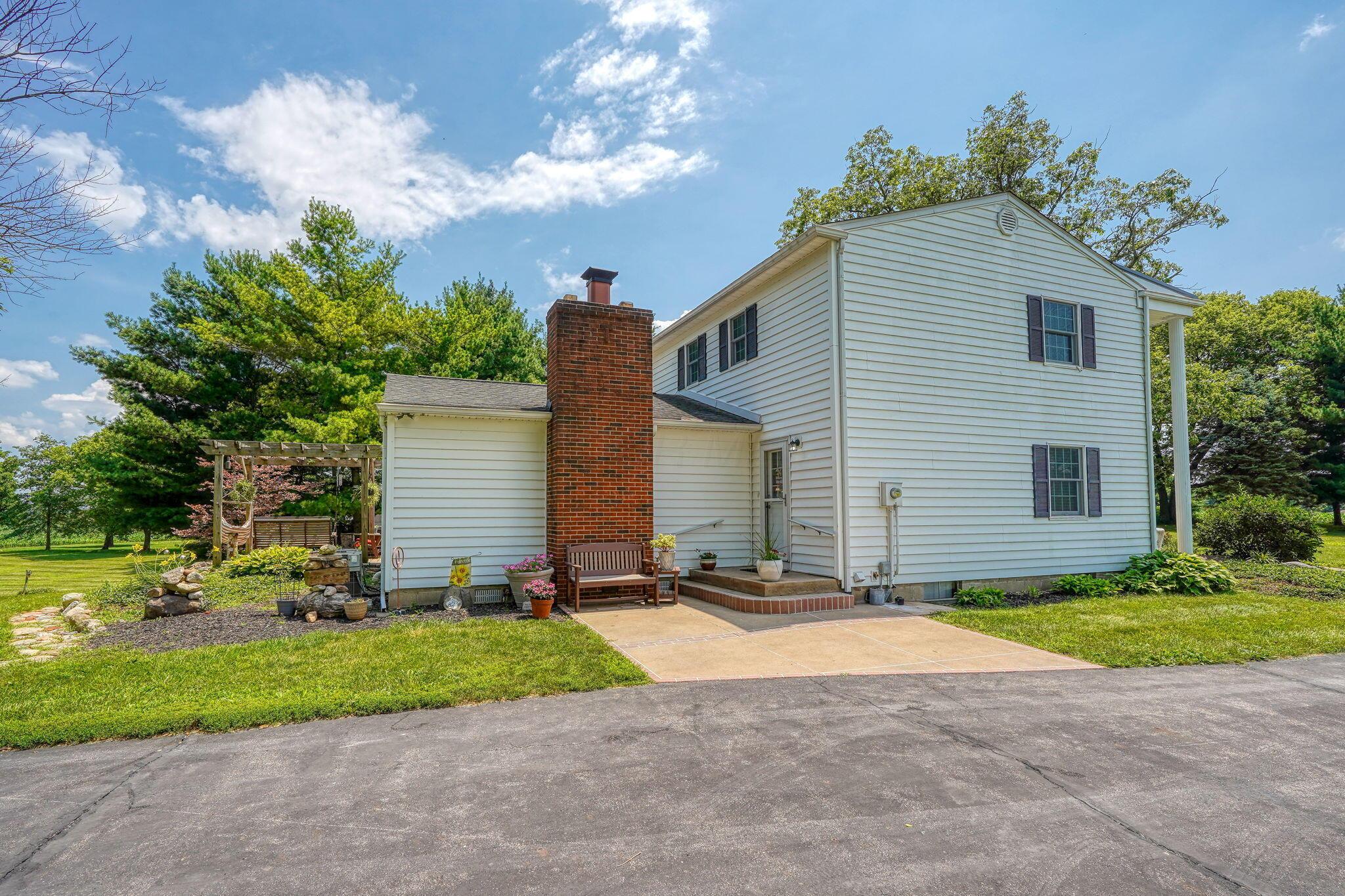 Circleville, Ohio, 43113, United States, 3 Bedrooms Bedrooms, ,3 BathroomsBathrooms,Residential,For Sale,1892160