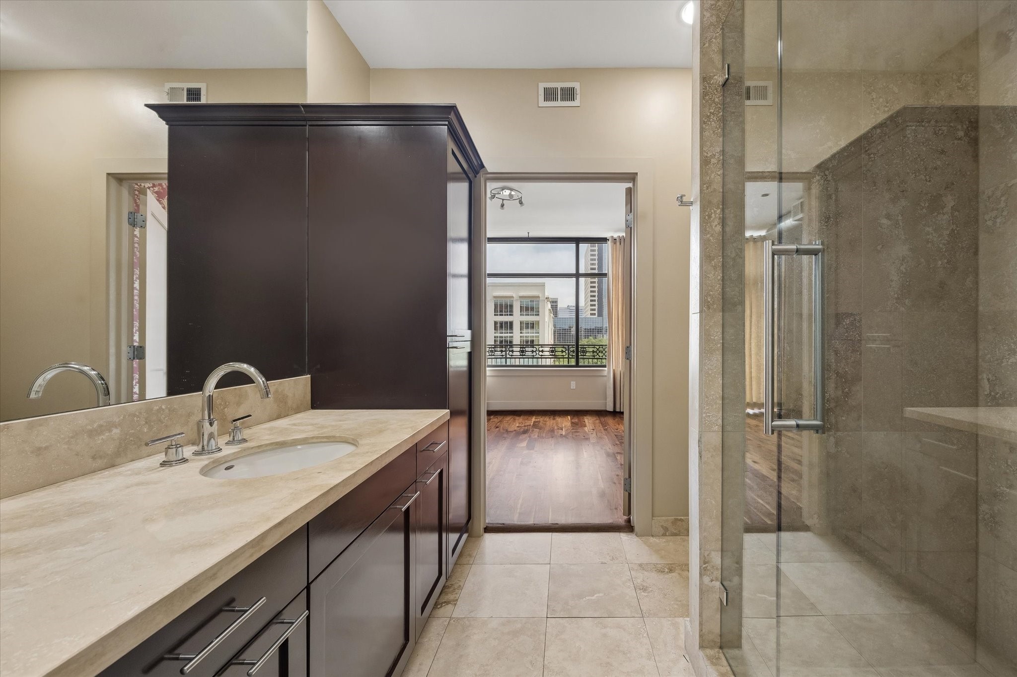  5005 Hidalgo Street #603 - 物件實景