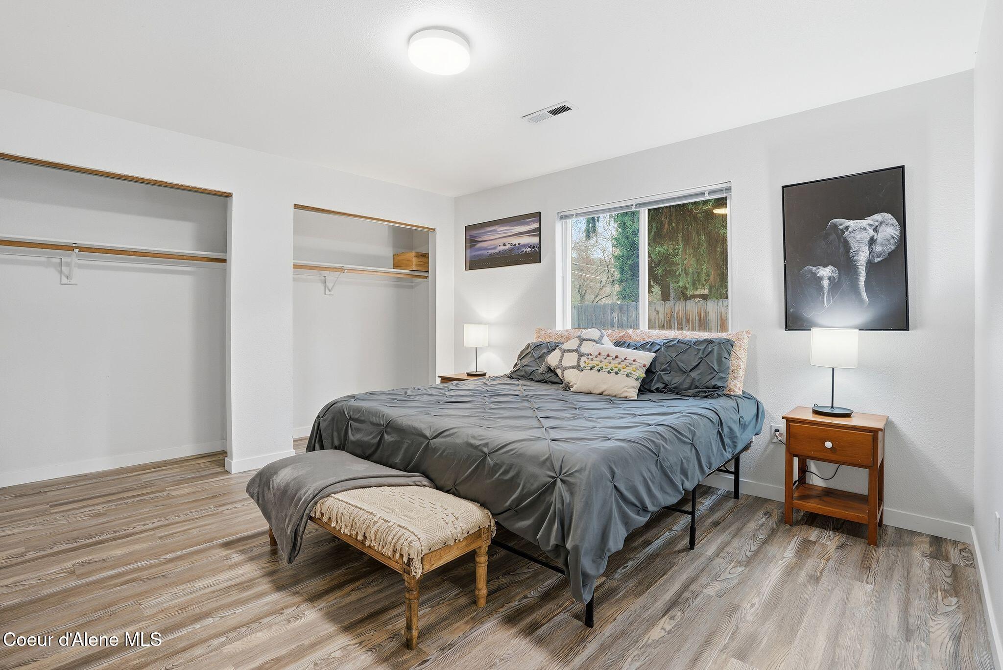 Coeur d'Alene, Idaho, 83814, United States, ,Residential,For Sale,2033062
