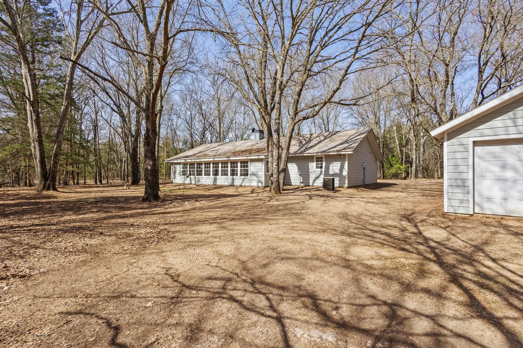 Ivanhoe, Texas, 75447, United States, 3 Bedrooms Bedrooms, ,2 BathroomsBathrooms,Residential,For Sale,1974689