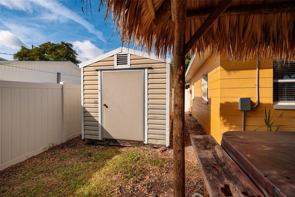 St Petersburg, Florida, 33702, United States, 3 Bedrooms Bedrooms, ,2 BathroomsBathrooms,Residential,For Sale,1993284