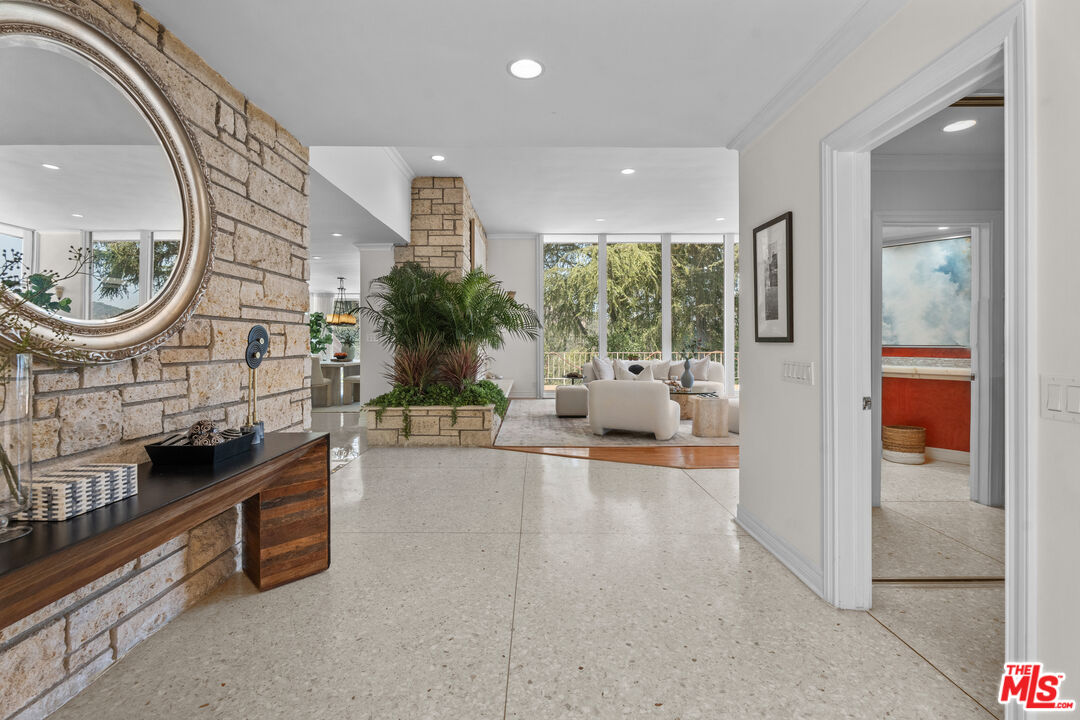 Los Angeles, California, 90077, United States, 4 Bedrooms Bedrooms, ,5 BathroomsBathrooms,Residential,For Sale,1862324