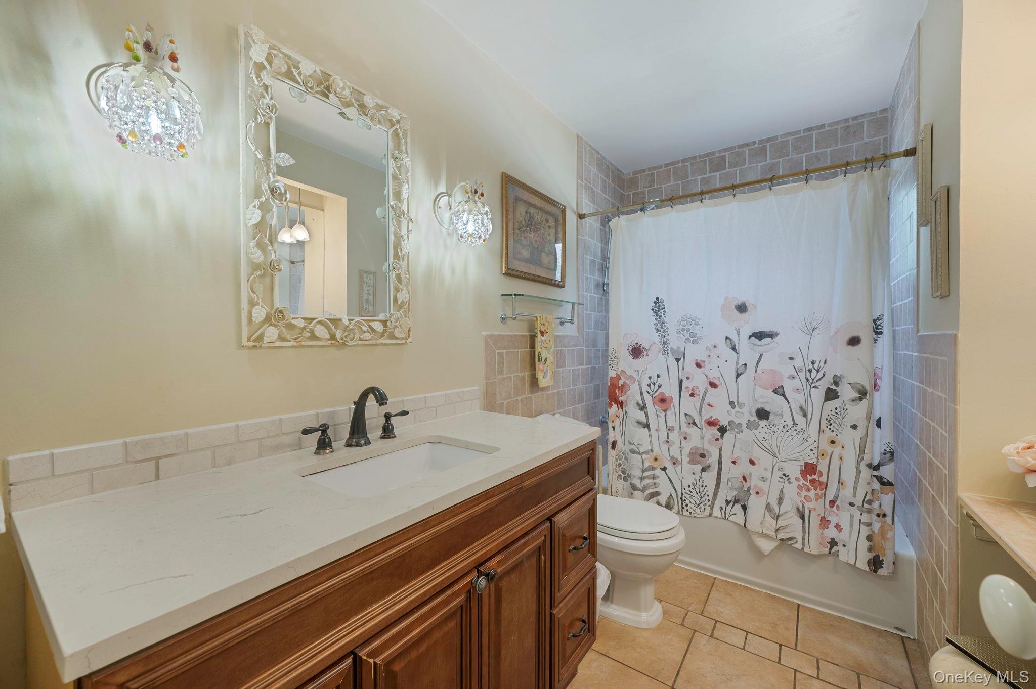 East Meadow, New York, 11554, United States, 3 Bedrooms Bedrooms, ,3 BathroomsBathrooms,Residential,For Sale,1939671