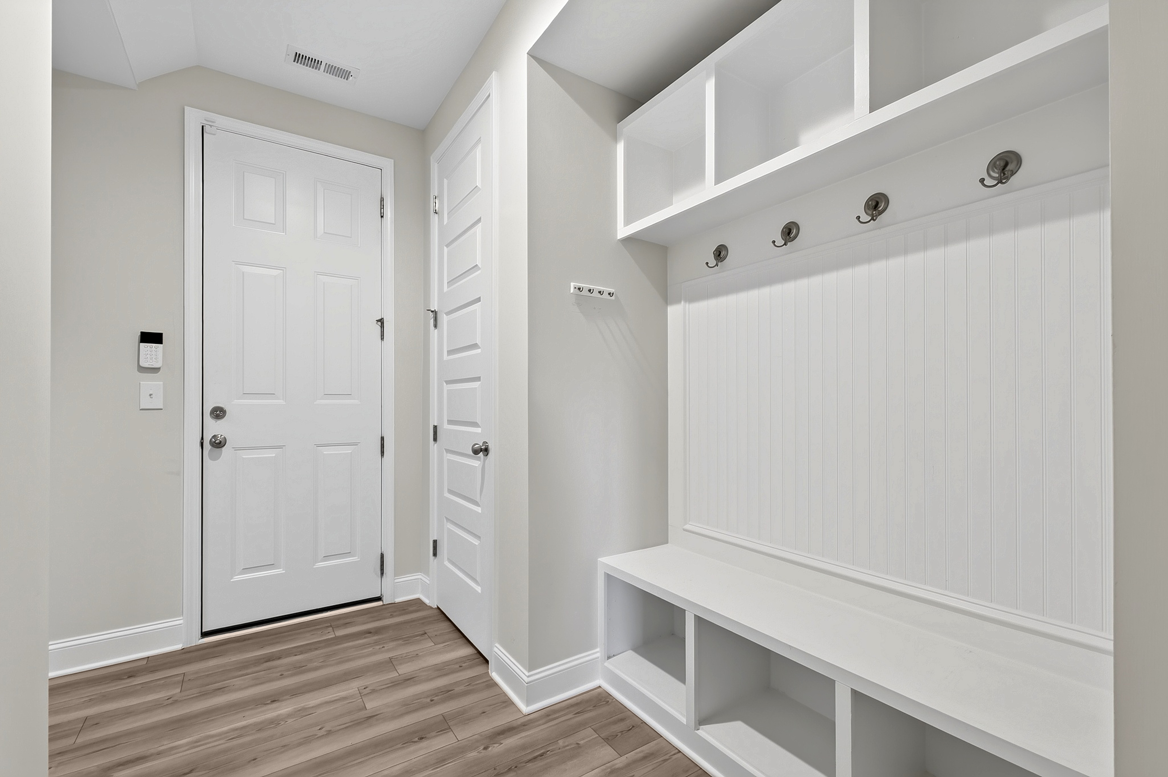 1300 Commons Ford Place, Apex, NC 27539 - 物件實景