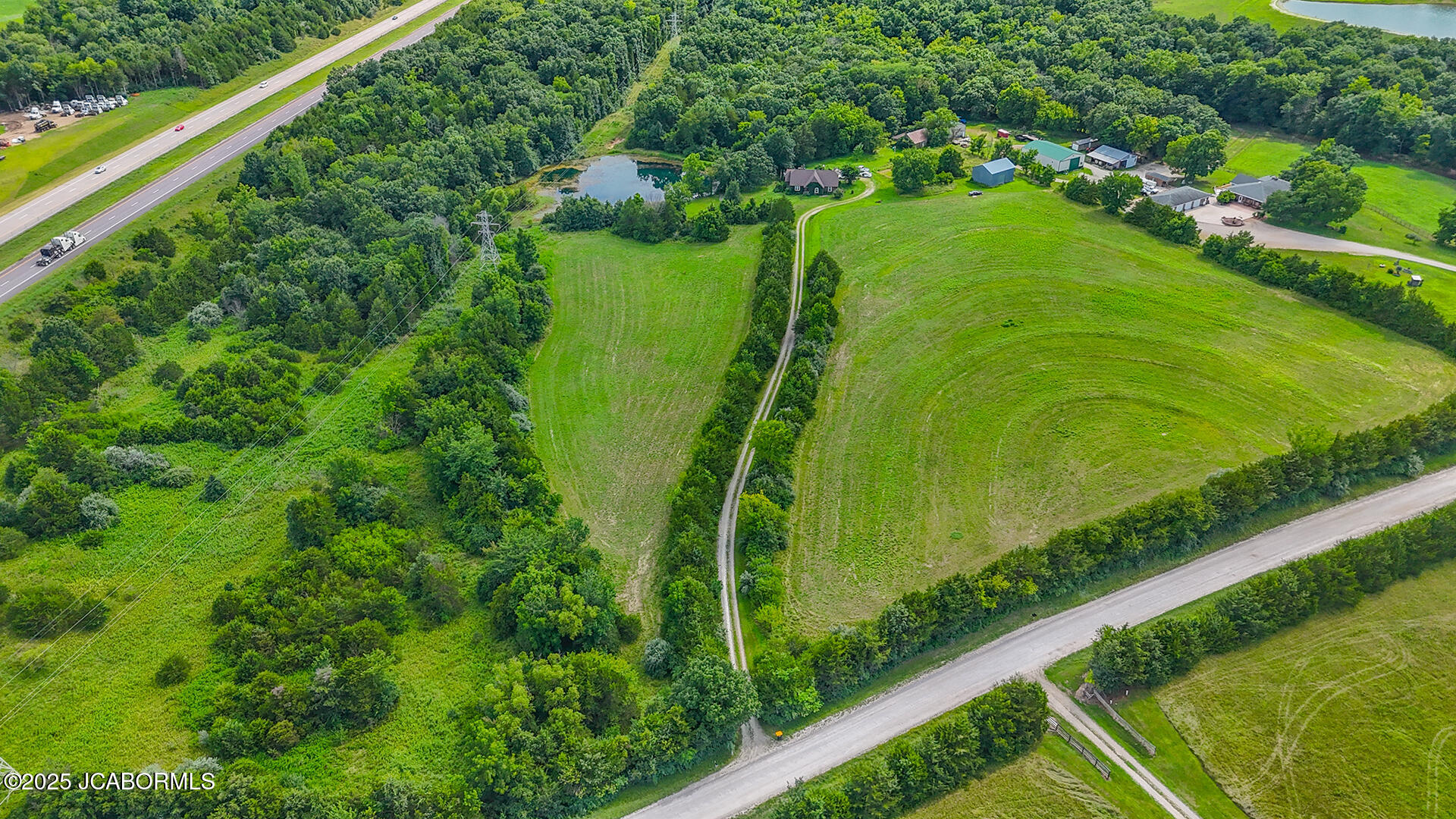 New Bloomfield, Missouri, 65063, United States, 3 Bedrooms Bedrooms, ,2 BathroomsBathrooms,Residential,For Sale,1978608