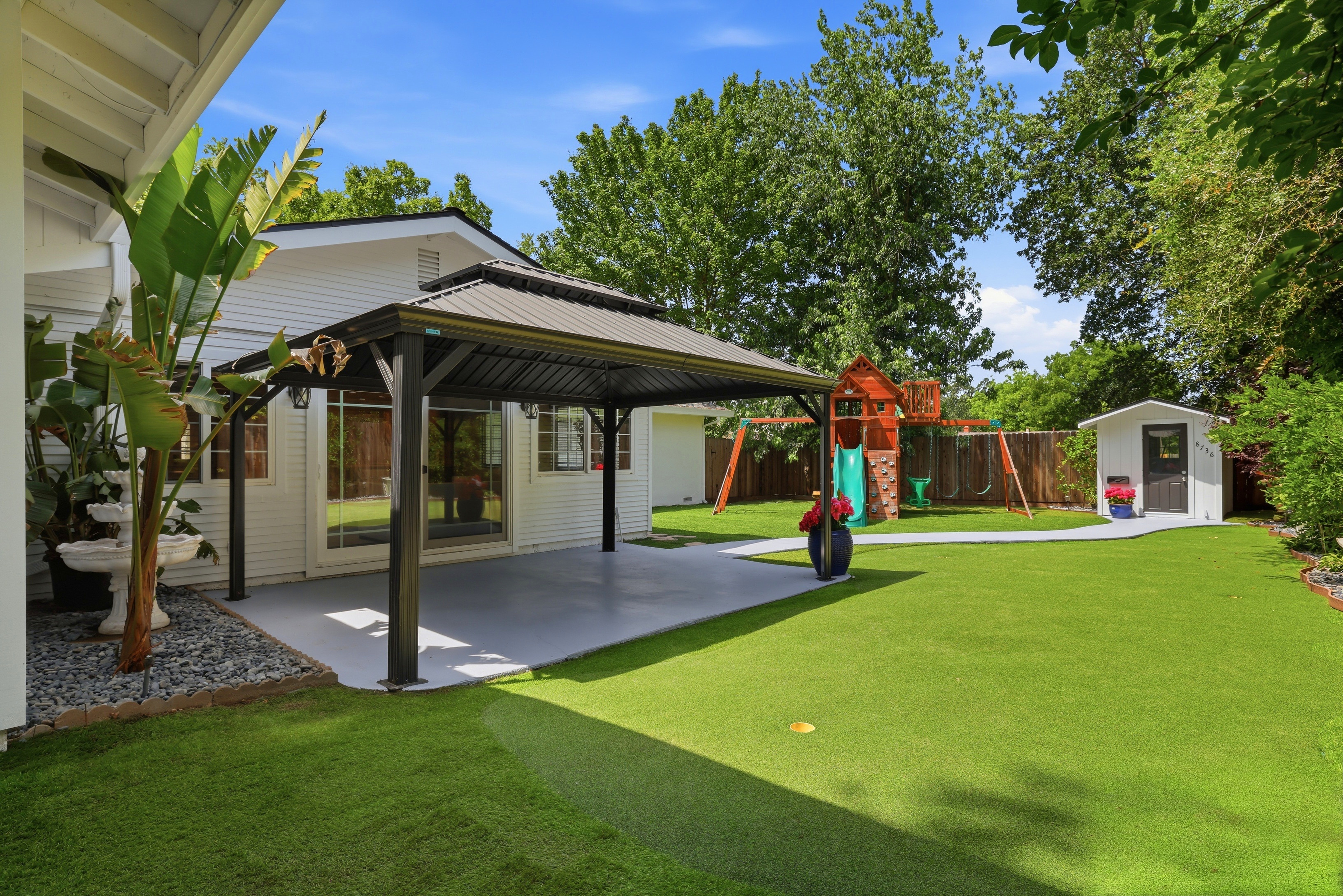  8735 Phoenix Avenue, Fair Oaks, CA 95628 - 物件實景