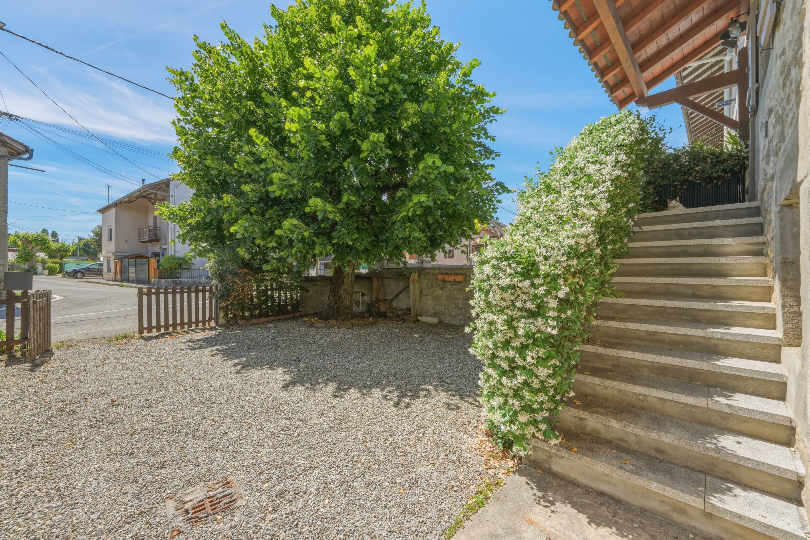  Filly Hamlet – Beautifully Renovated Character Home Between Lake Geneva and the… - 物件實景