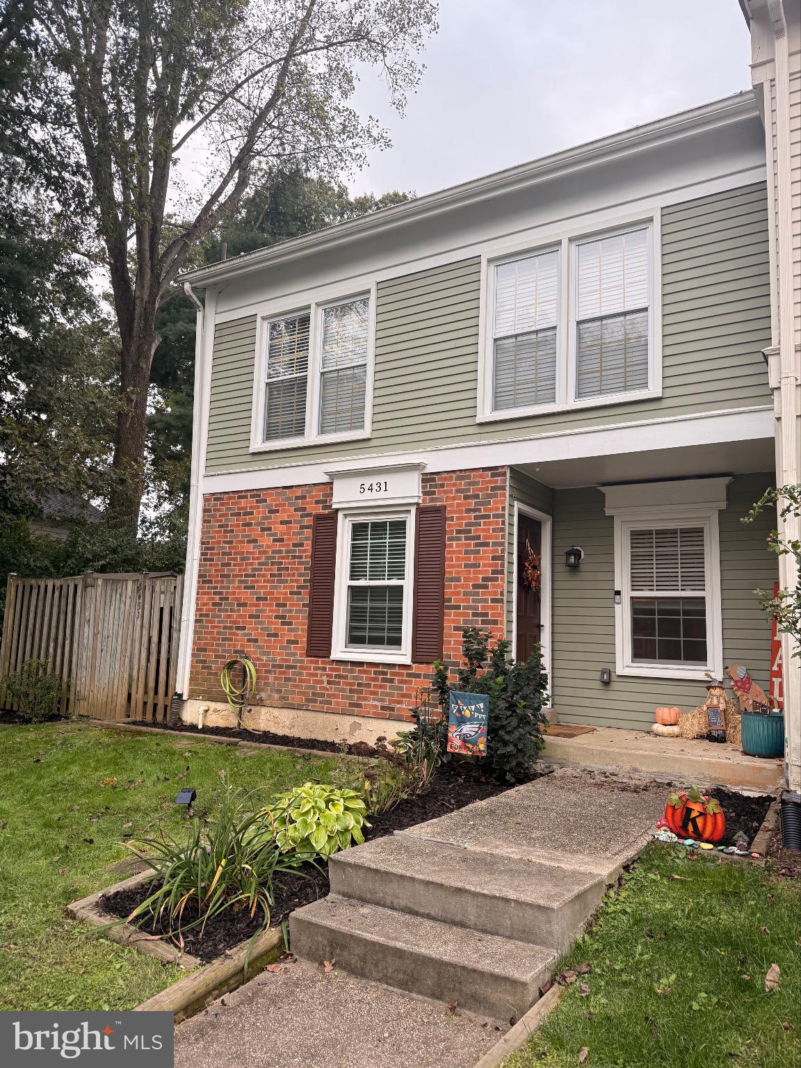 Fairfax, Virginia, 22032, United States, ,Residential,For Sale,1984611