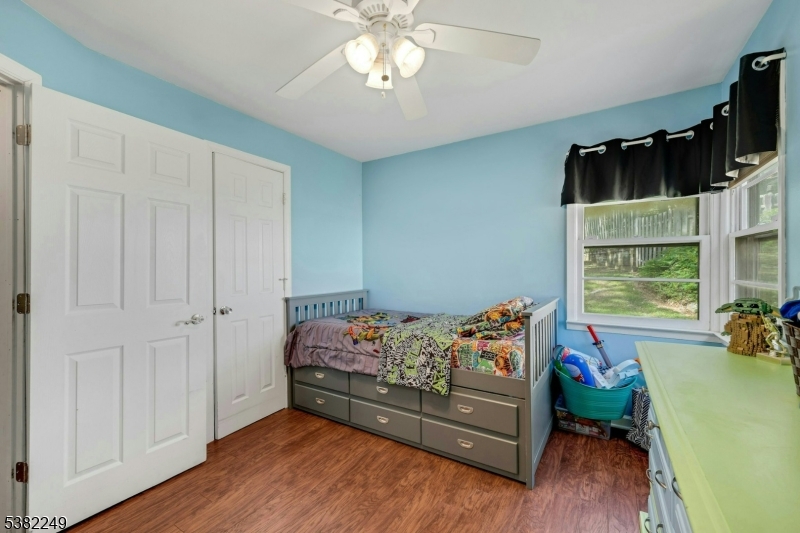 Rockaway Twp., New Jersey, 07866, United States, 3 Bedrooms Bedrooms, ,1 BathroomBathrooms,Residential,For Sale,1940622