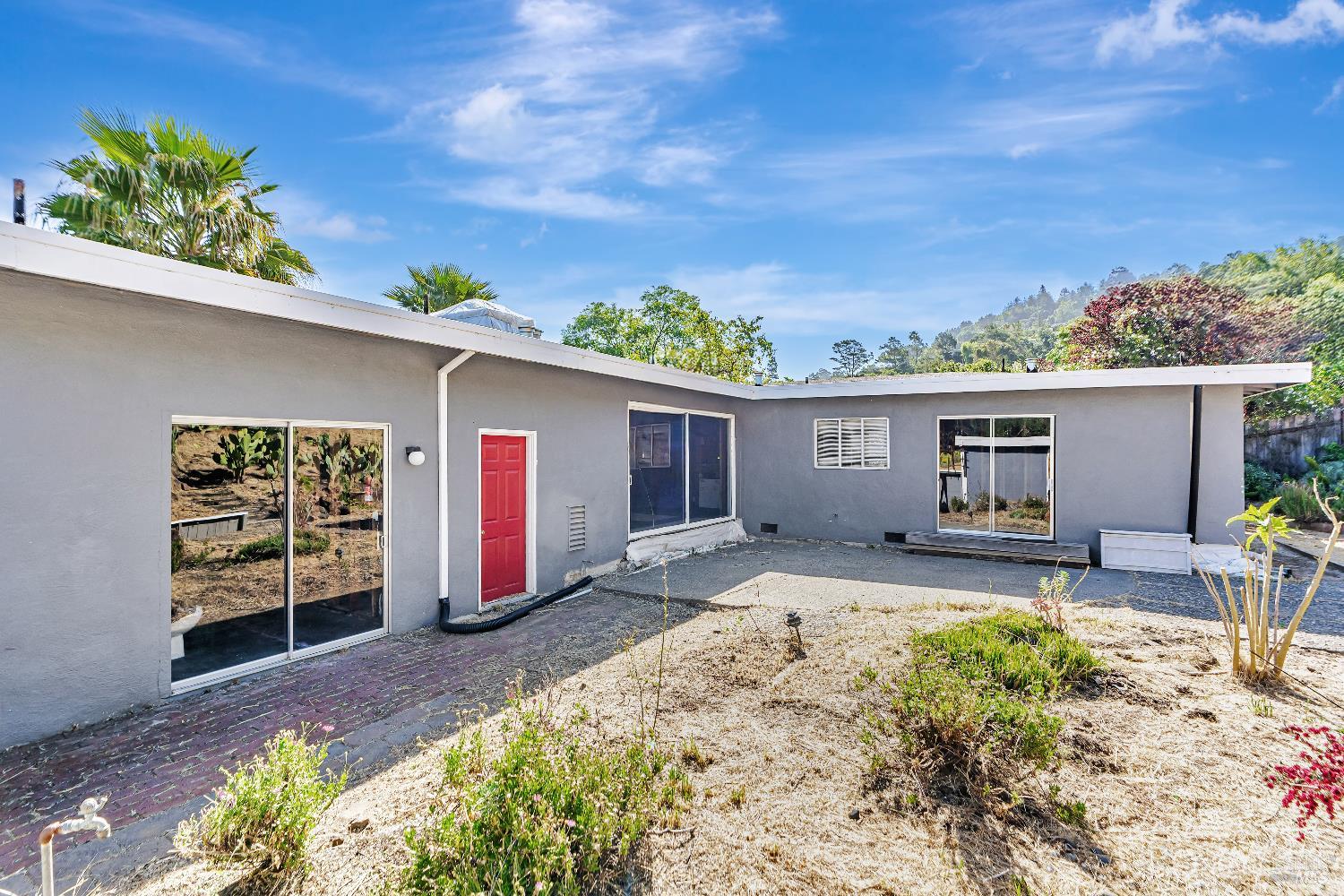 San Rafael, California, 94903, United States, 4 Bedrooms Bedrooms, ,3 BathroomsBathrooms,Residential,For Sale,2002170