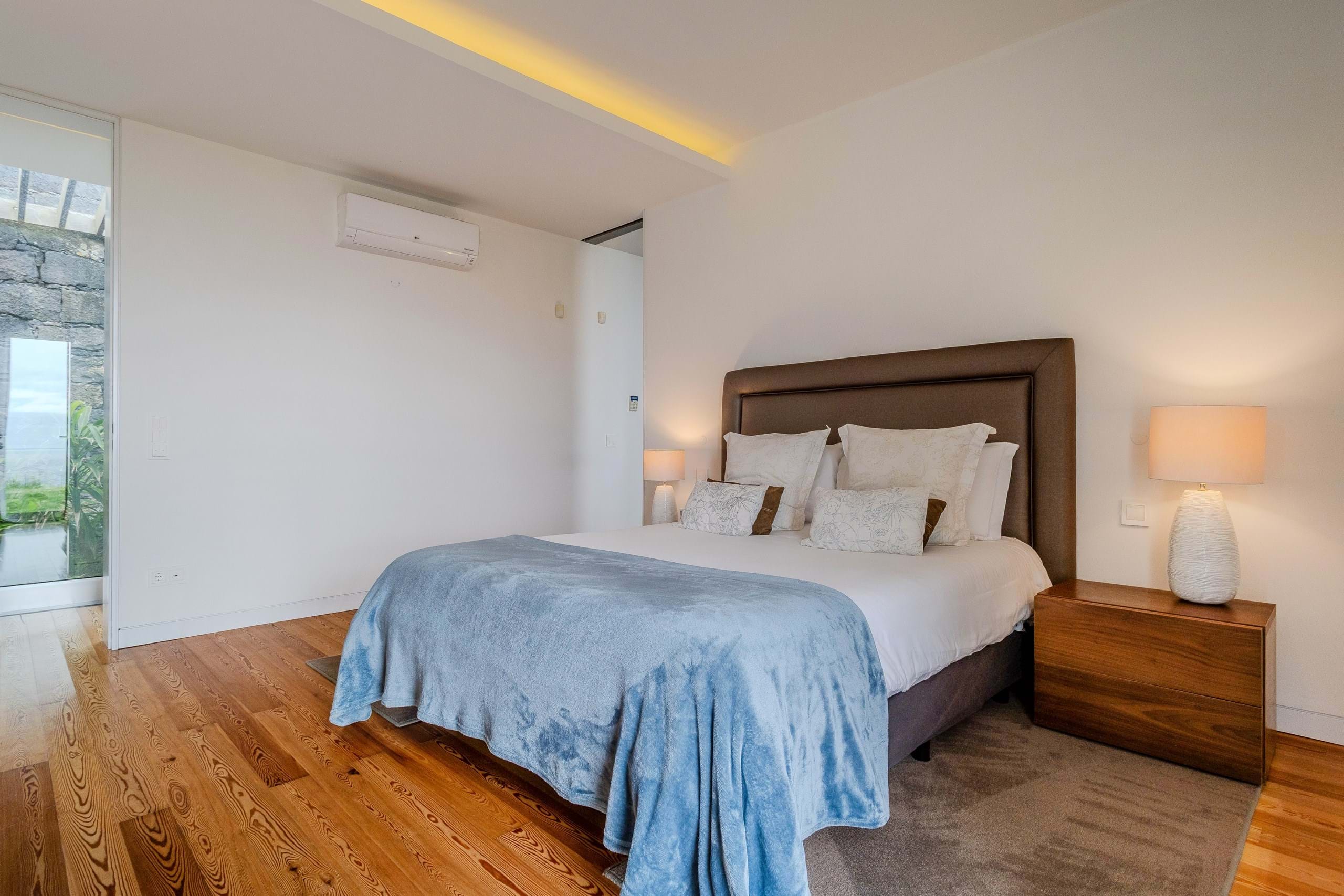 Ponta Delgada, Ilha de São Miguel, 9560-501, PT, 3 Bedrooms Bedrooms, ,4 BathroomsBathrooms,Residential,For Sale,1826448