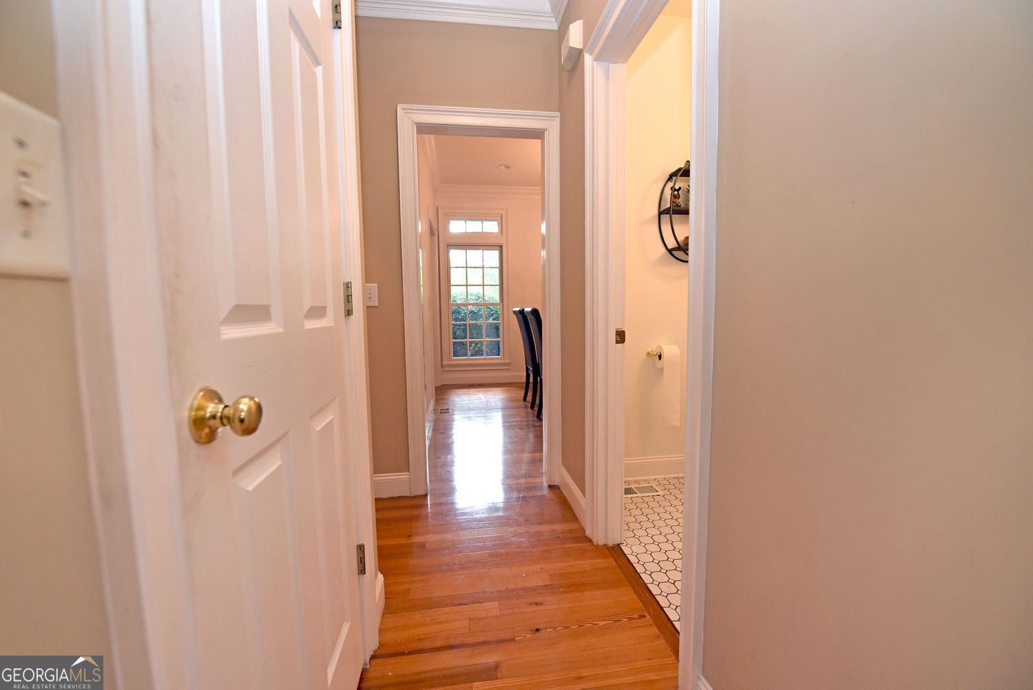 Toccoa, Georgia, 30577, United States, 6 Bedrooms Bedrooms, ,5 BathroomsBathrooms,Residential,For Sale,1899931