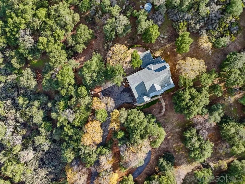 Julian, California, 92036, United States, 5 Bedrooms Bedrooms, ,5 BathroomsBathrooms,Residential,For Sale,1997382