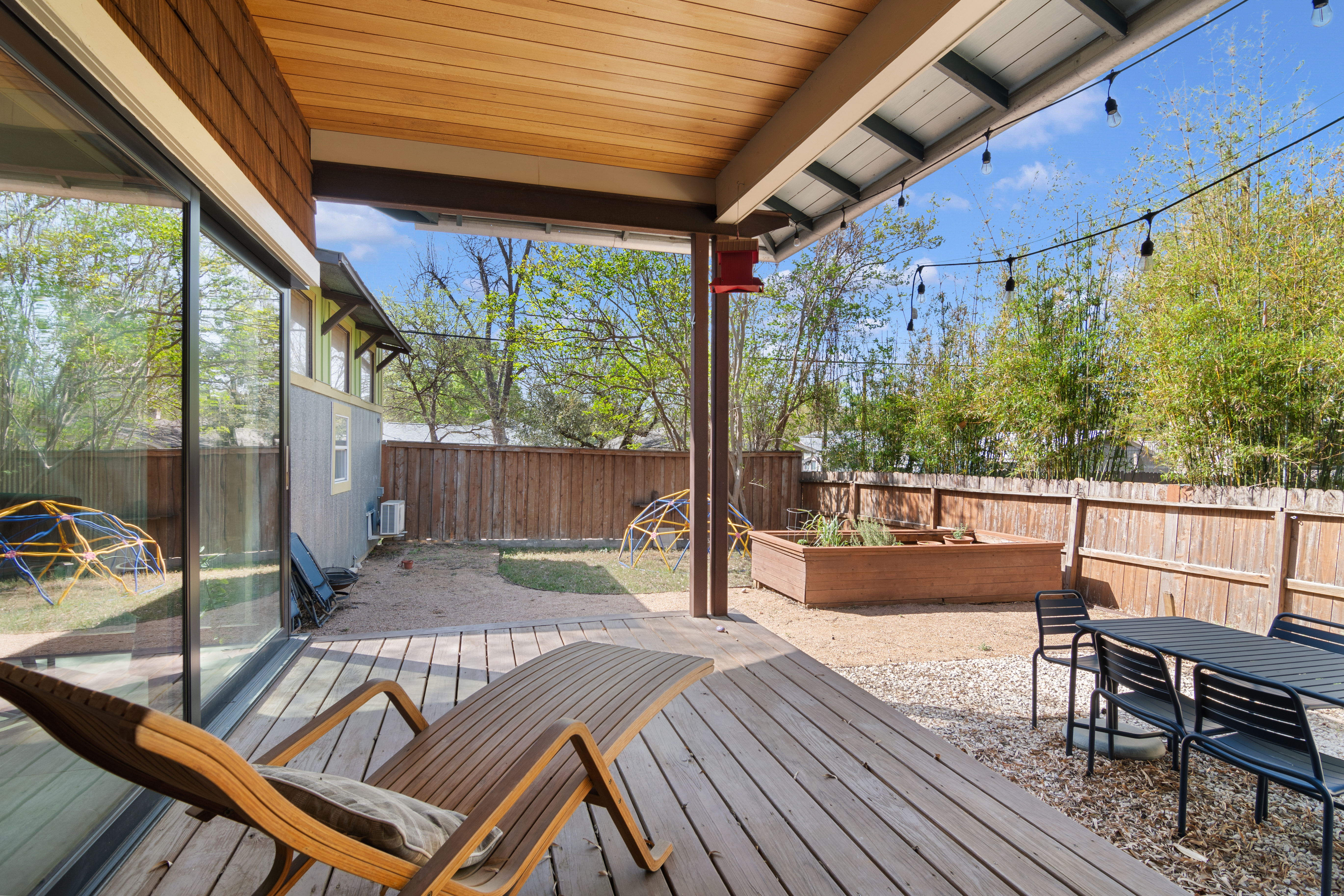  Mahncke Park Gem with Guest House - 物件實景