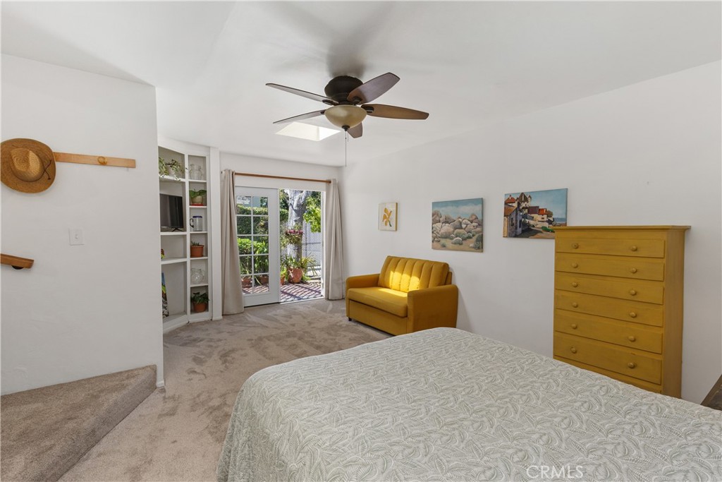 Anaheim, California, 92802, United States, 2 Bedrooms Bedrooms, ,2 BathroomsBathrooms,Residential,For Sale,1892666