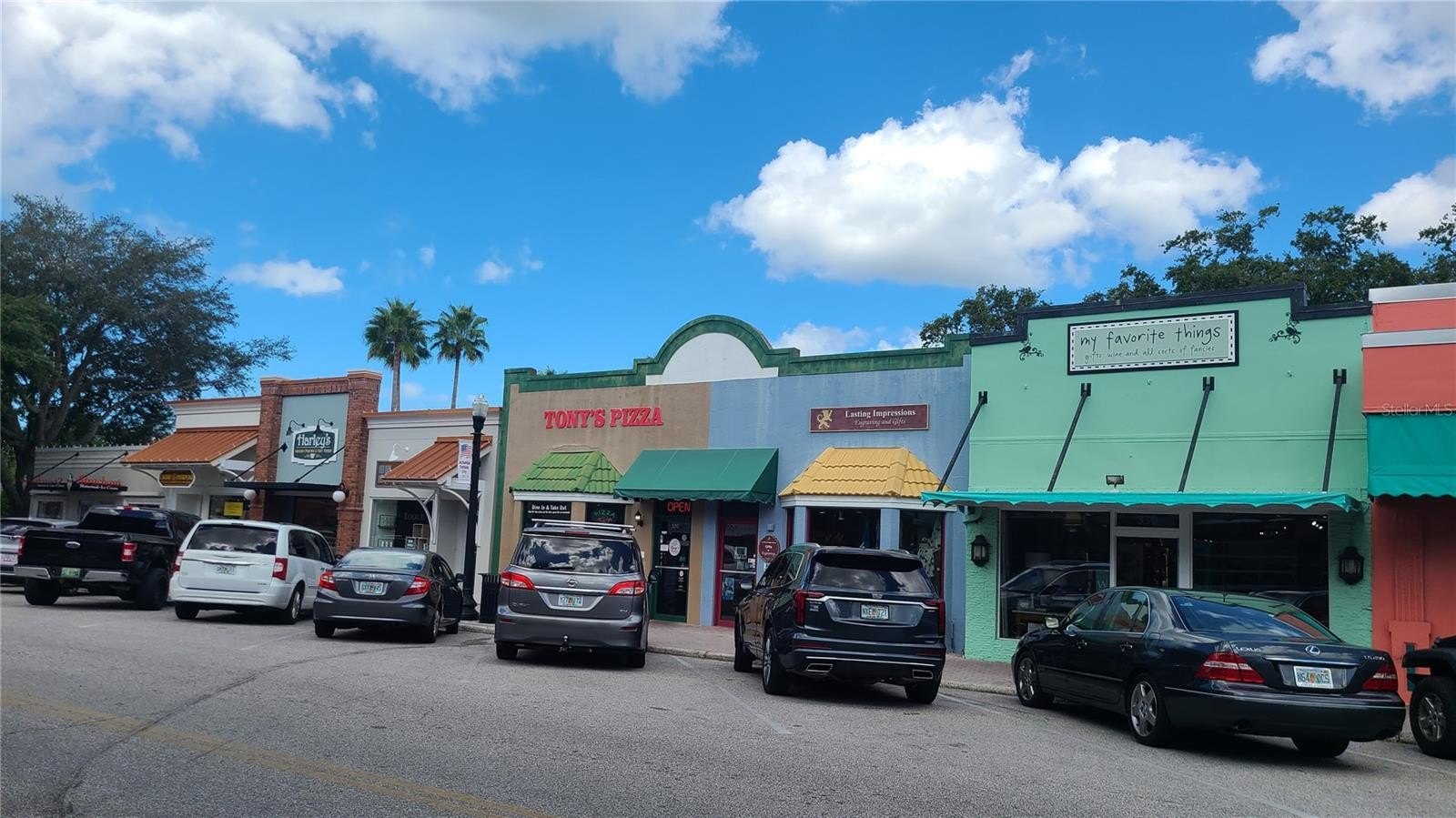 CLEARWATER, Florida, 33755, United States, 4 Bedrooms Bedrooms, ,3 BathroomsBathrooms,Residential,For Sale,1923704