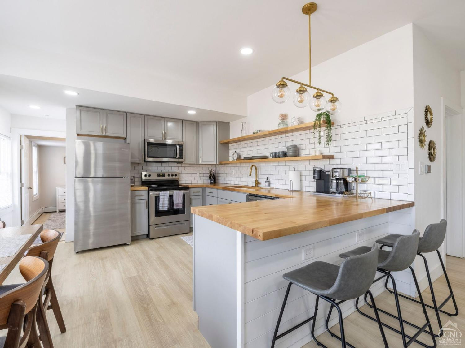 Hunter, New York, 12444, United States, 5 Bedrooms Bedrooms, ,2 BathroomsBathrooms,Residential,For Sale,1766229