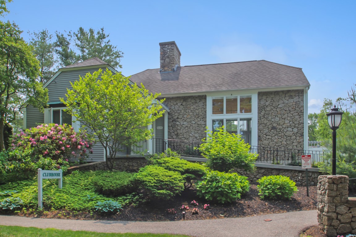 Peabody, Massachusetts, 01960, United States, 3 Bedrooms Bedrooms, ,3 BathroomsBathrooms,Residential,For Sale,1908013