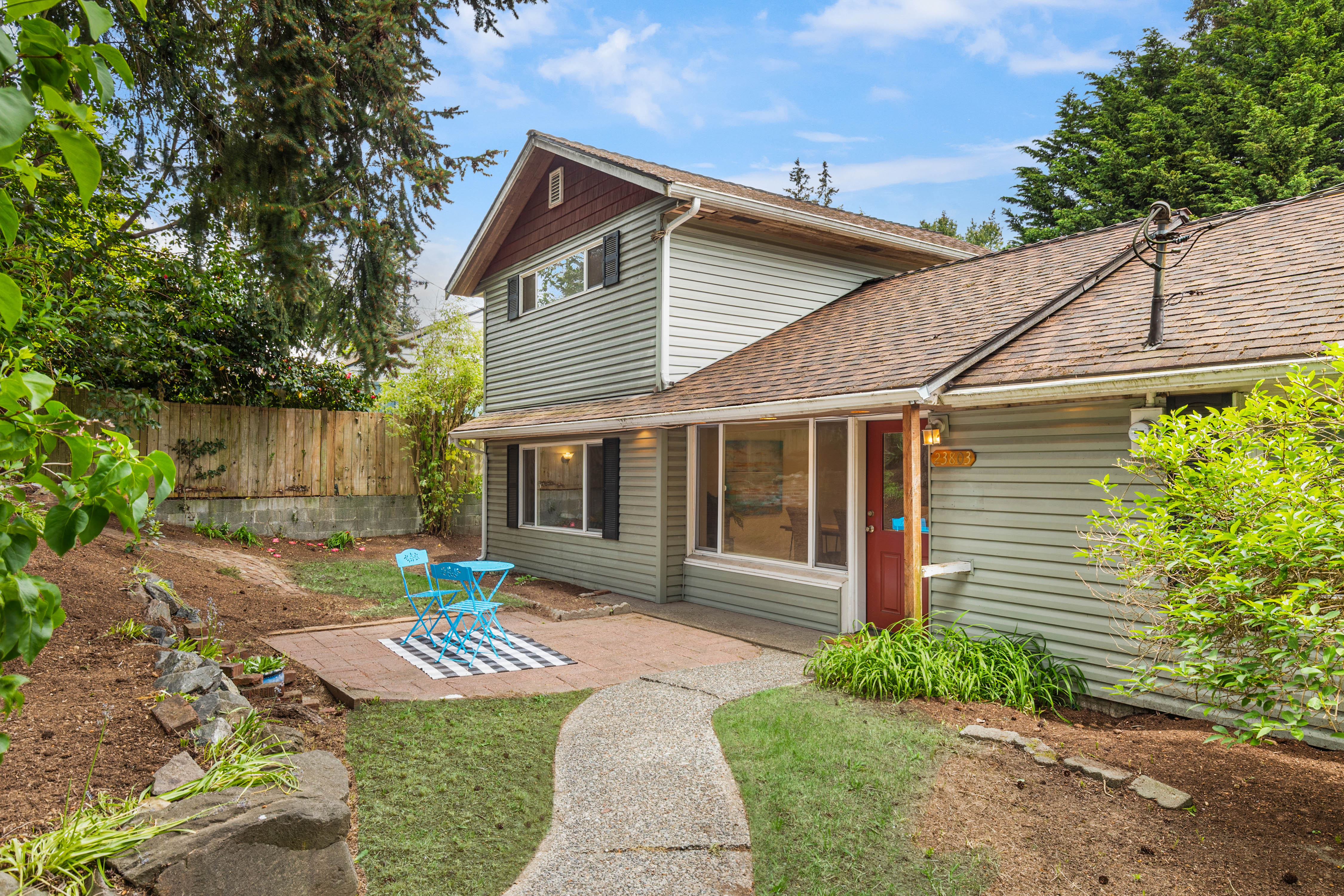  23803 56th Ave W, Mountlake Terrace, WA 98043 - 物件實景