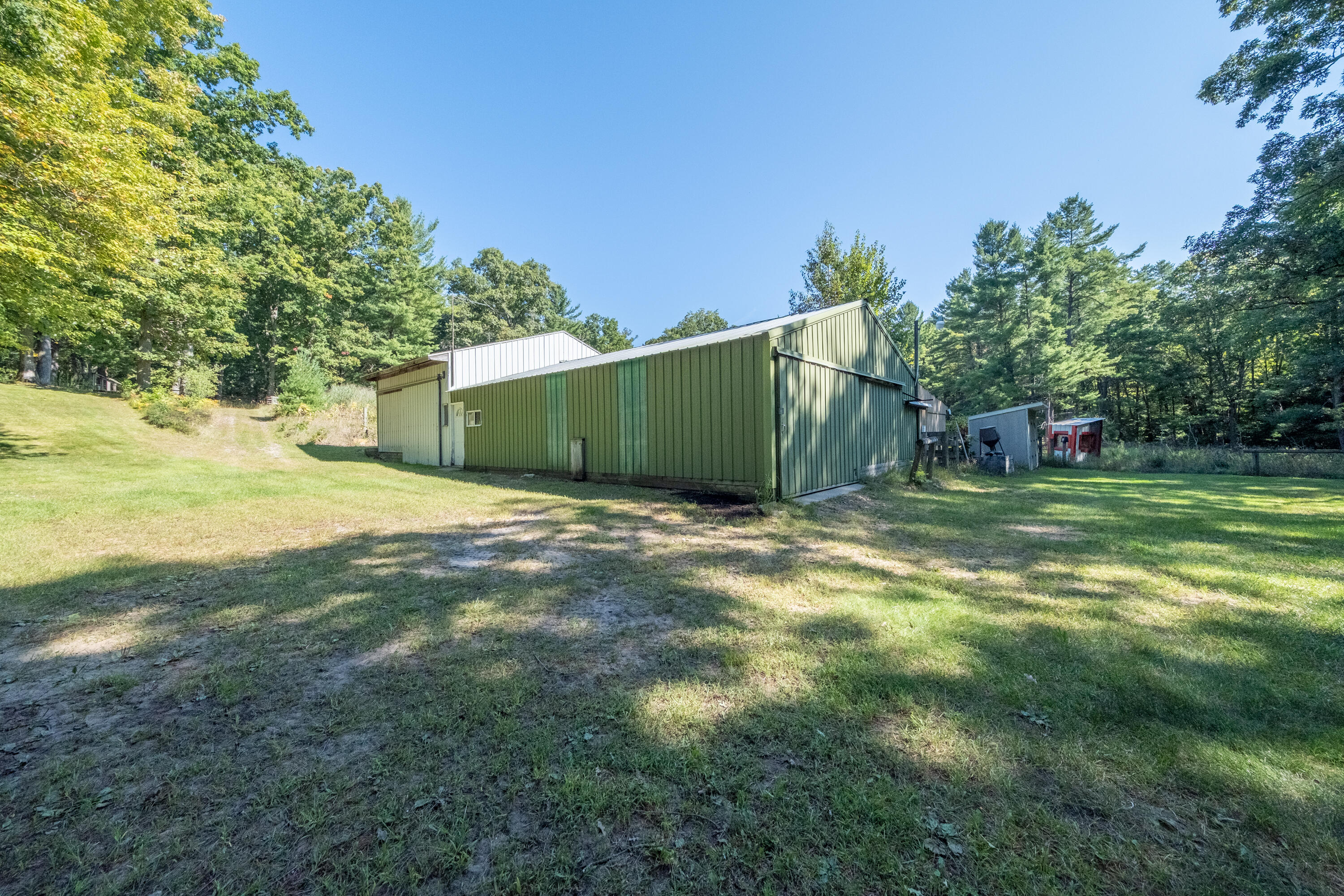 Big Rapids, Michigan, 49307, United States, 3 Bedrooms Bedrooms, ,2 BathroomsBathrooms,Residential,For Sale,1951282