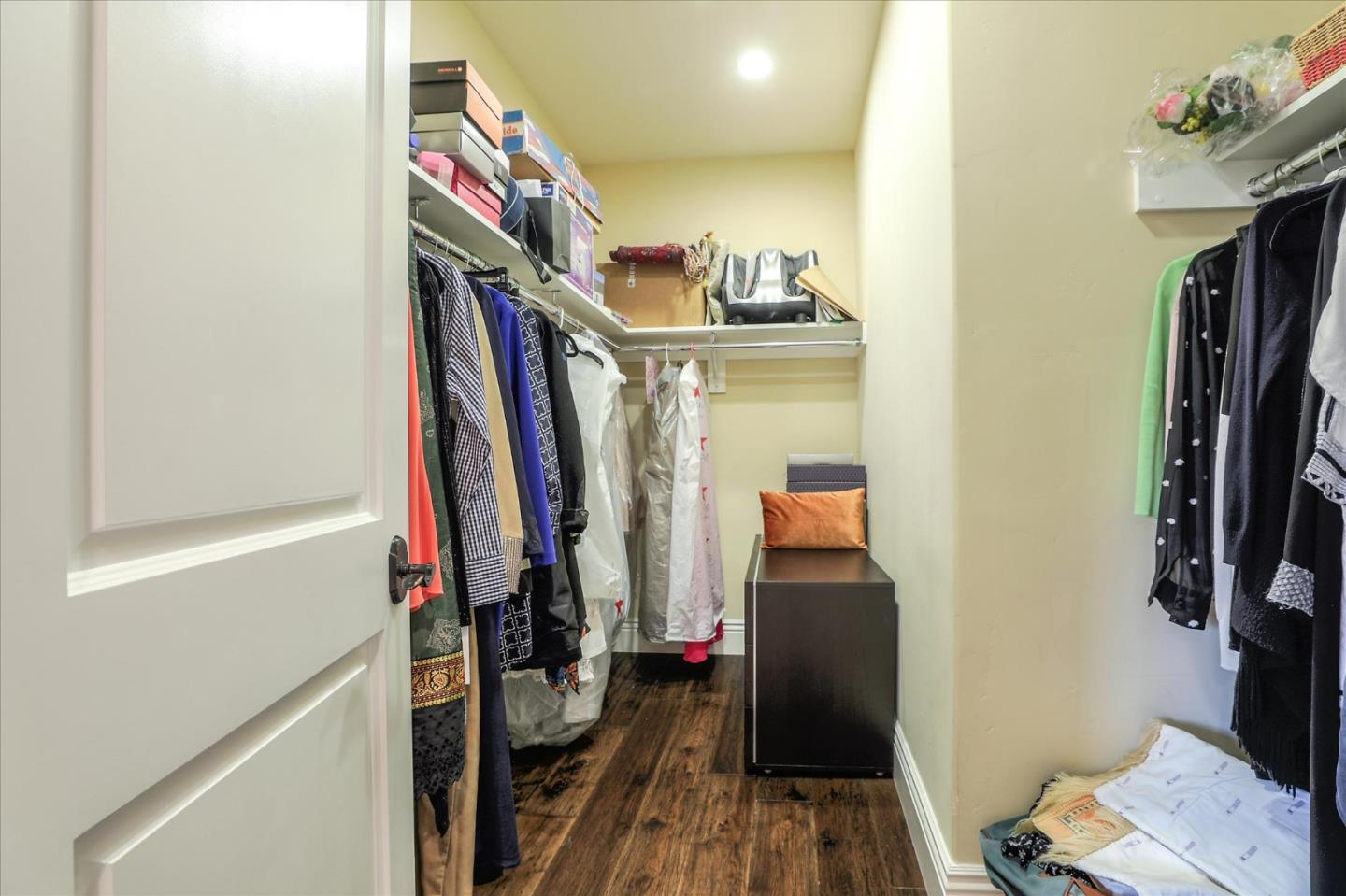 San Jose, California, 95126, United States, 4 Bedrooms Bedrooms, ,6 BathroomsBathrooms,Residential,For Sale,1987802