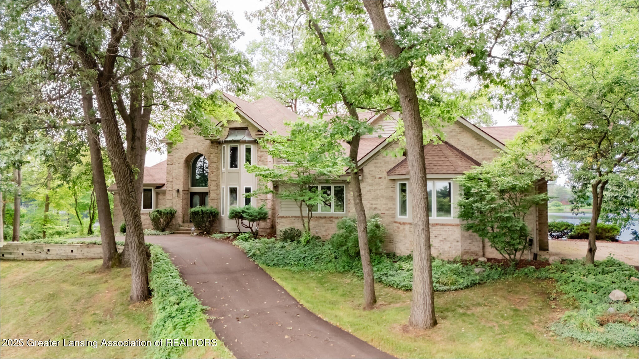 Laingsburg, Michigan, 48848, United States, 5 Bedrooms Bedrooms, ,6 BathroomsBathrooms,Residential,For Sale,1906782