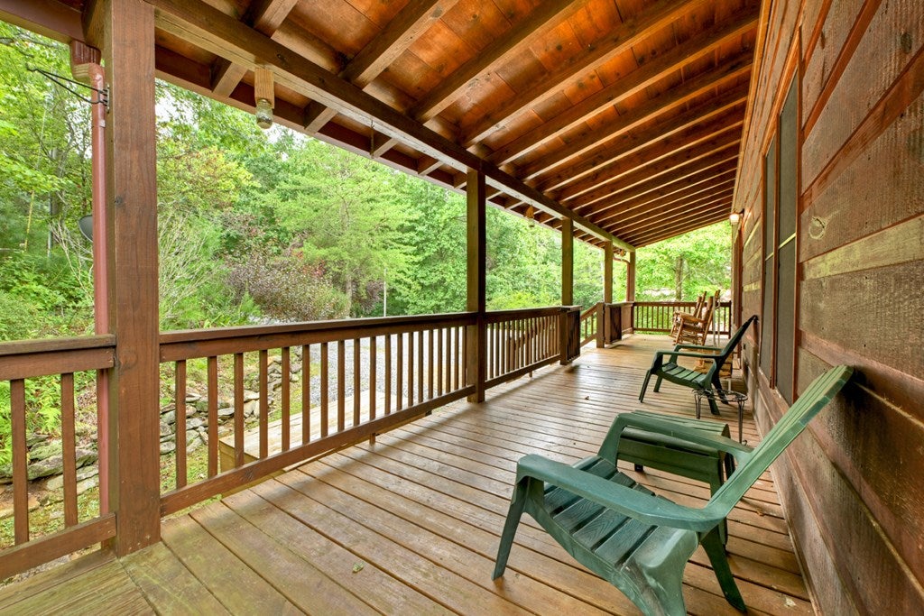 Ellijay, Georgia, 30540, United States, 3 Bedrooms Bedrooms, ,3 BathroomsBathrooms,Residential,For Sale,1916949