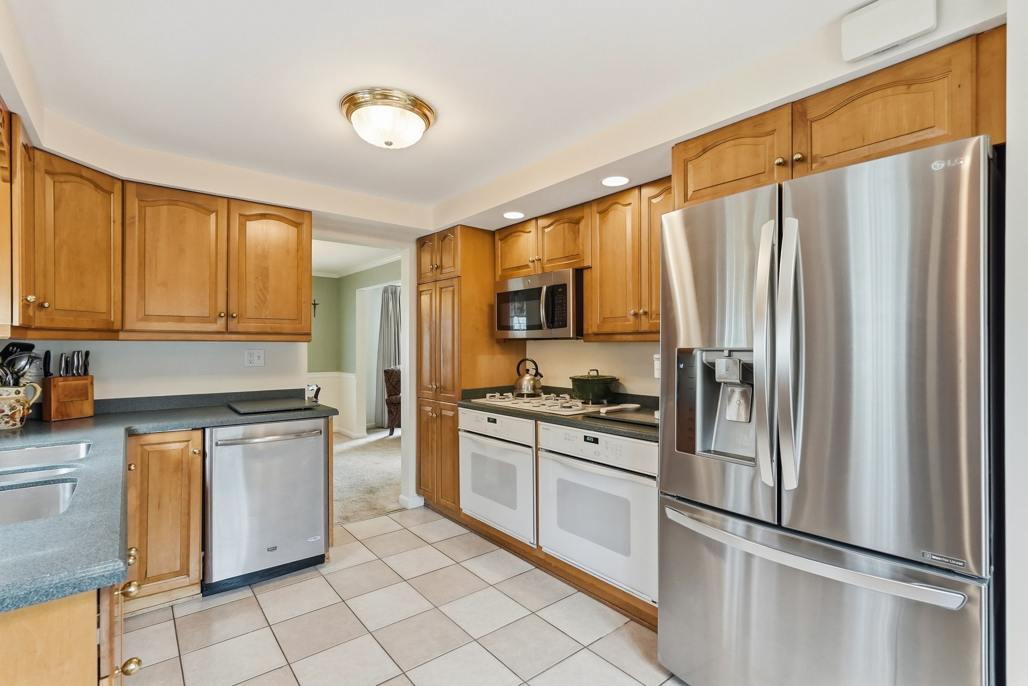  2722 Espy Avenue, Pittsburgh, PA 15216 - 物件實景