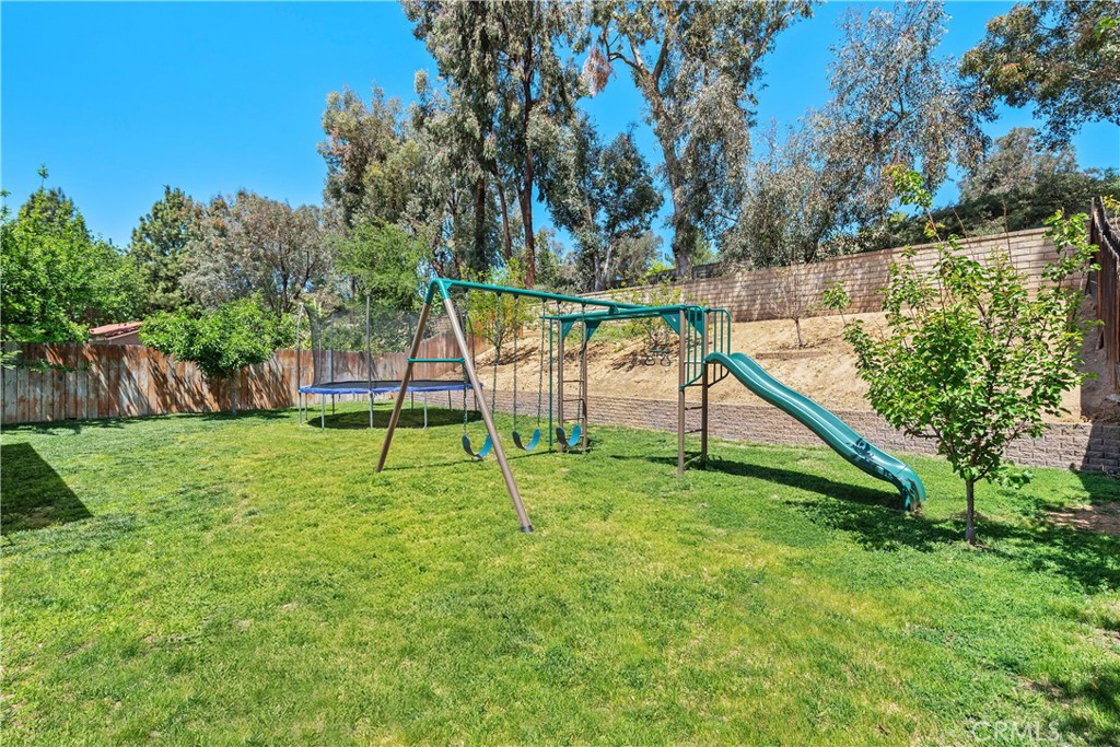 Castaic, California, 91384, United States, 4 Bedrooms Bedrooms, ,2 BathroomsBathrooms,Residential,For Sale,1896479