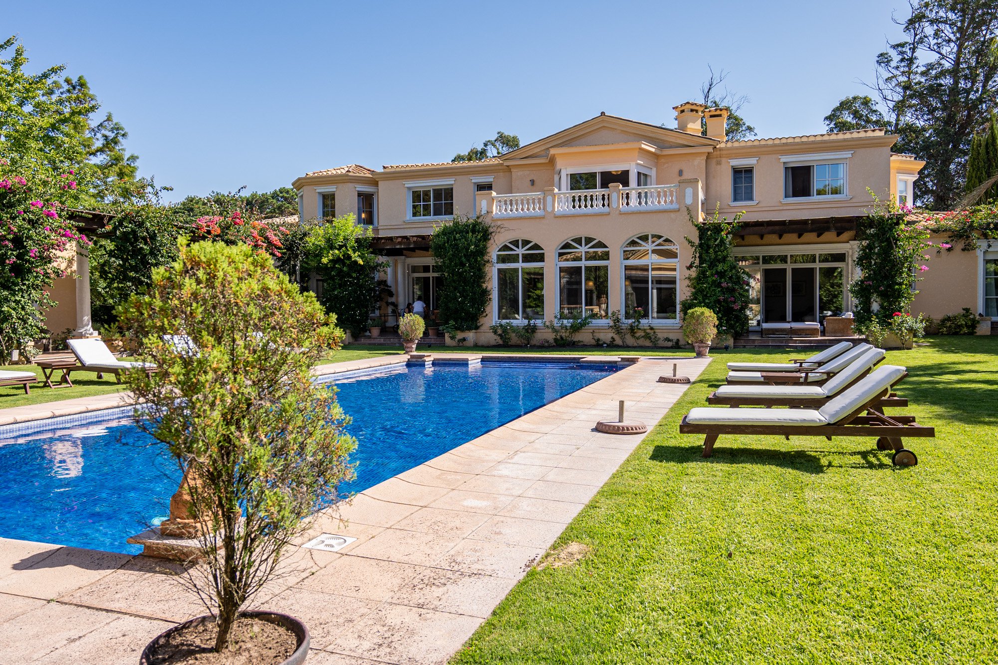  Spectacular house in the Golf area, and meters from the sea. - 物件實景
