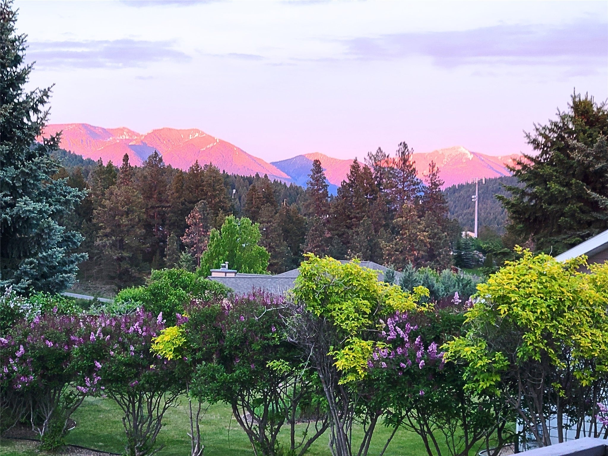 Bigfork, Montana, 59911, United States, 4 Bedrooms Bedrooms, ,2 BathroomsBathrooms,Residential,For Sale,1992095