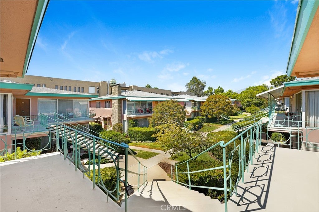 Pasadena, California, 91106, United States, 1 Bedroom Bedrooms, ,1 BathroomBathrooms,Residential,For Sale,1942296