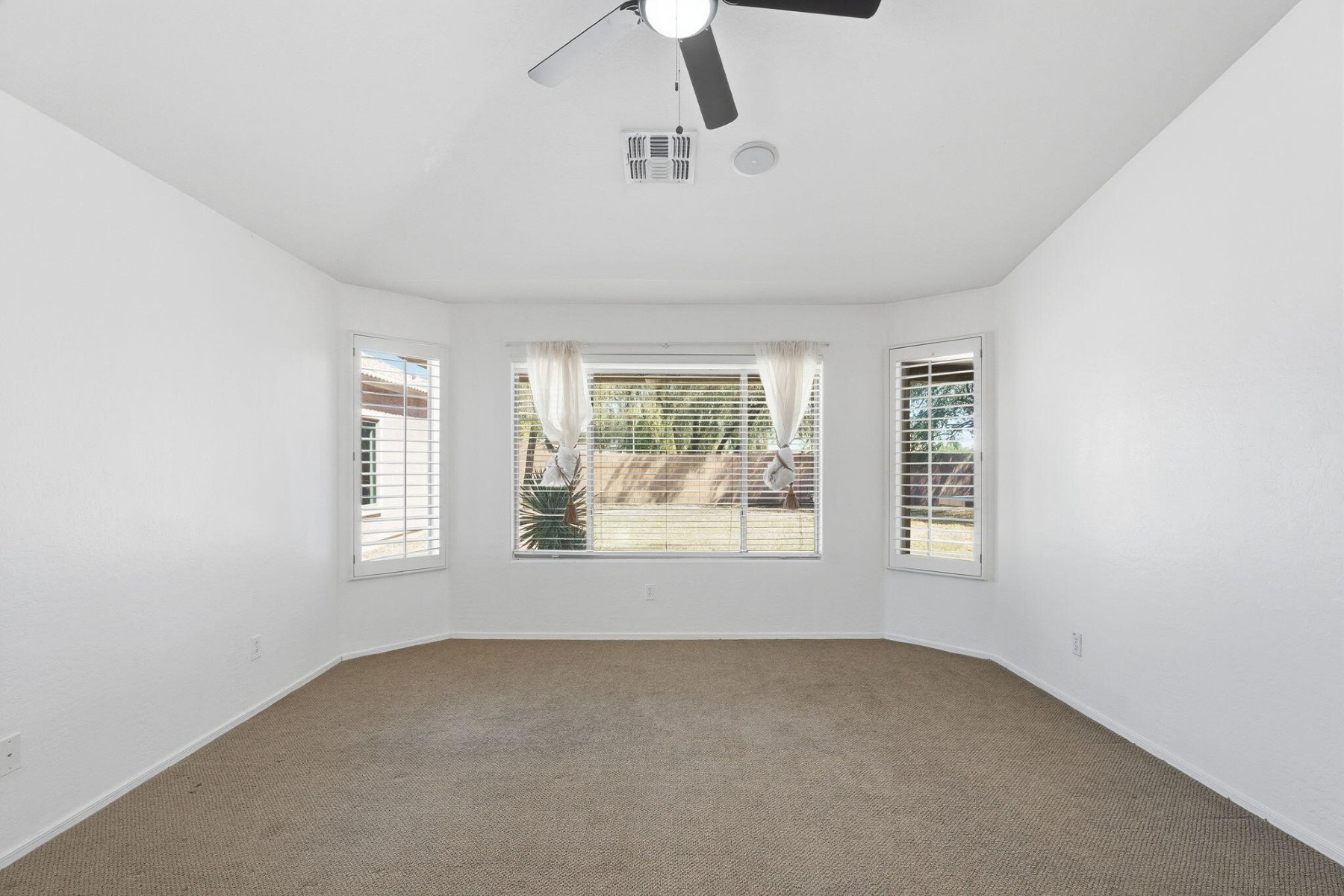  5515 N 83rd Drive¦Glendale, AZ - 物件實景