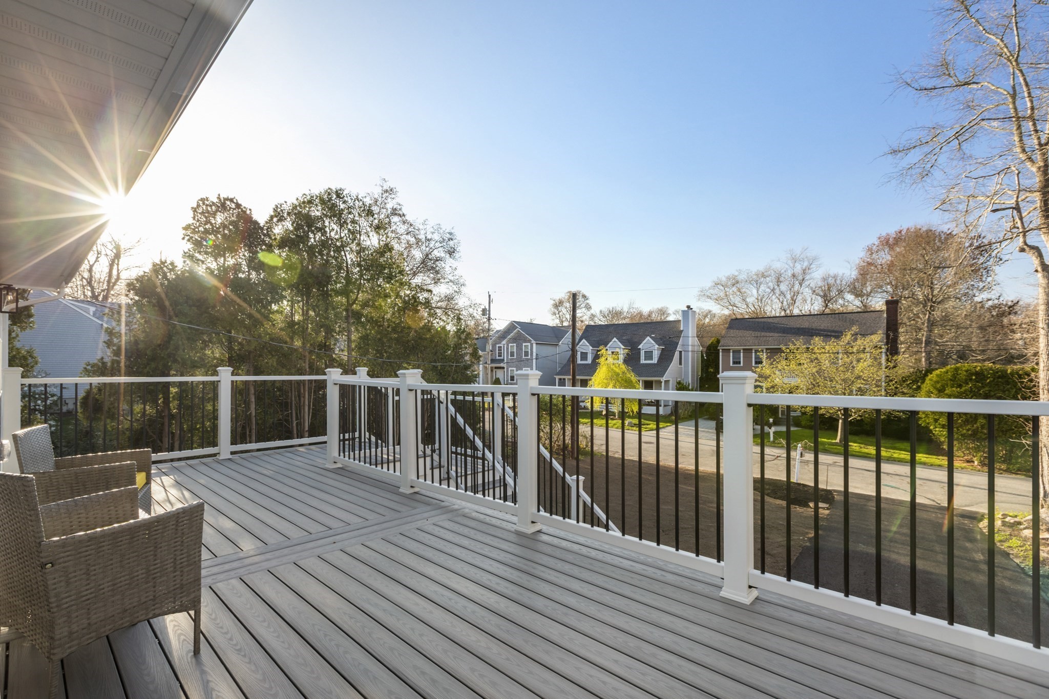 South Dartmouth, Massachusetts, 02748, United States, 4 Bedrooms Bedrooms, ,2 BathroomsBathrooms,Residential,For Sale,1977281