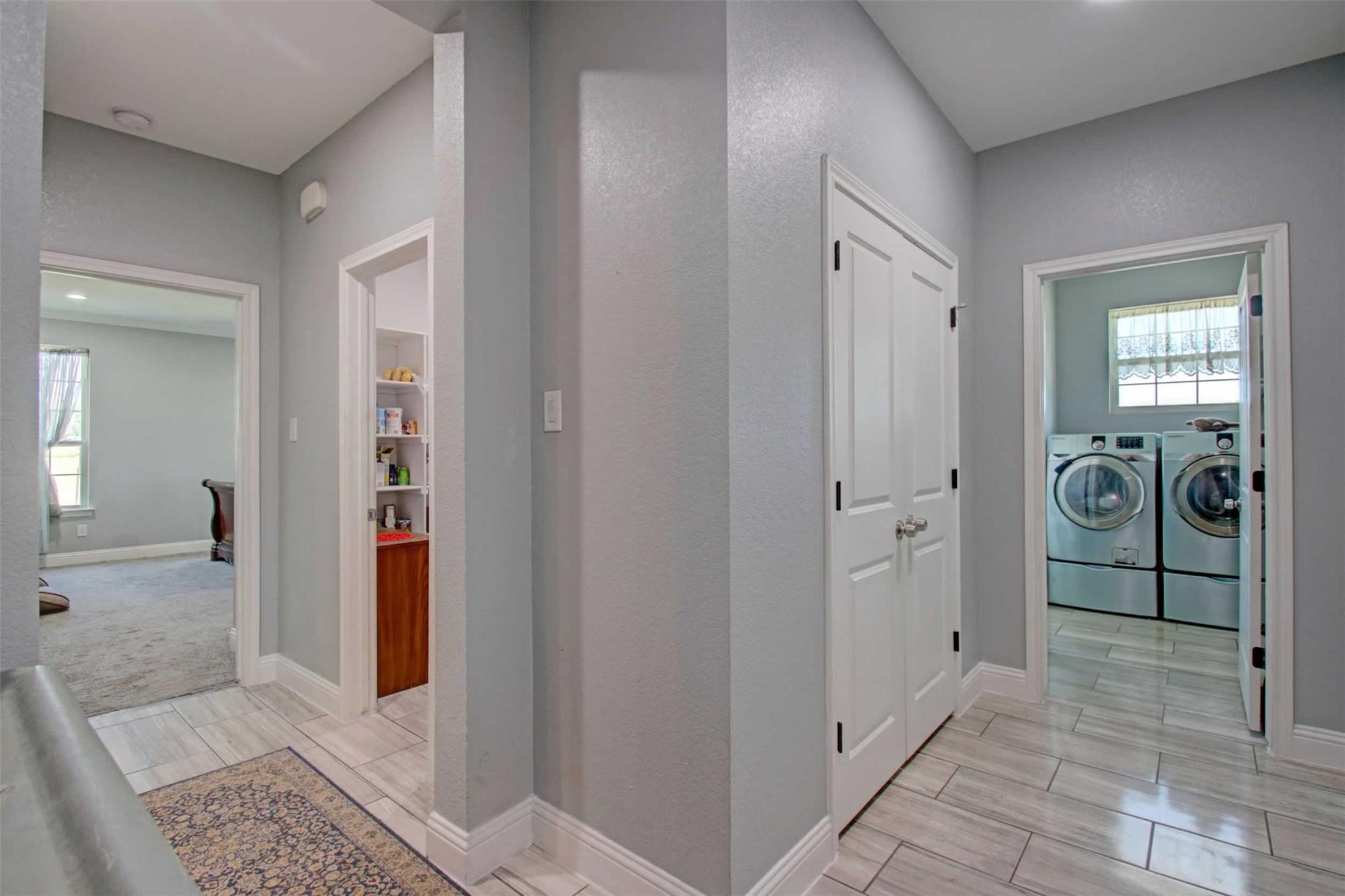 Springtown, Texas, 76082, United States, 4 Bedrooms Bedrooms, ,3 BathroomsBathrooms,Residential,For Sale,1920797